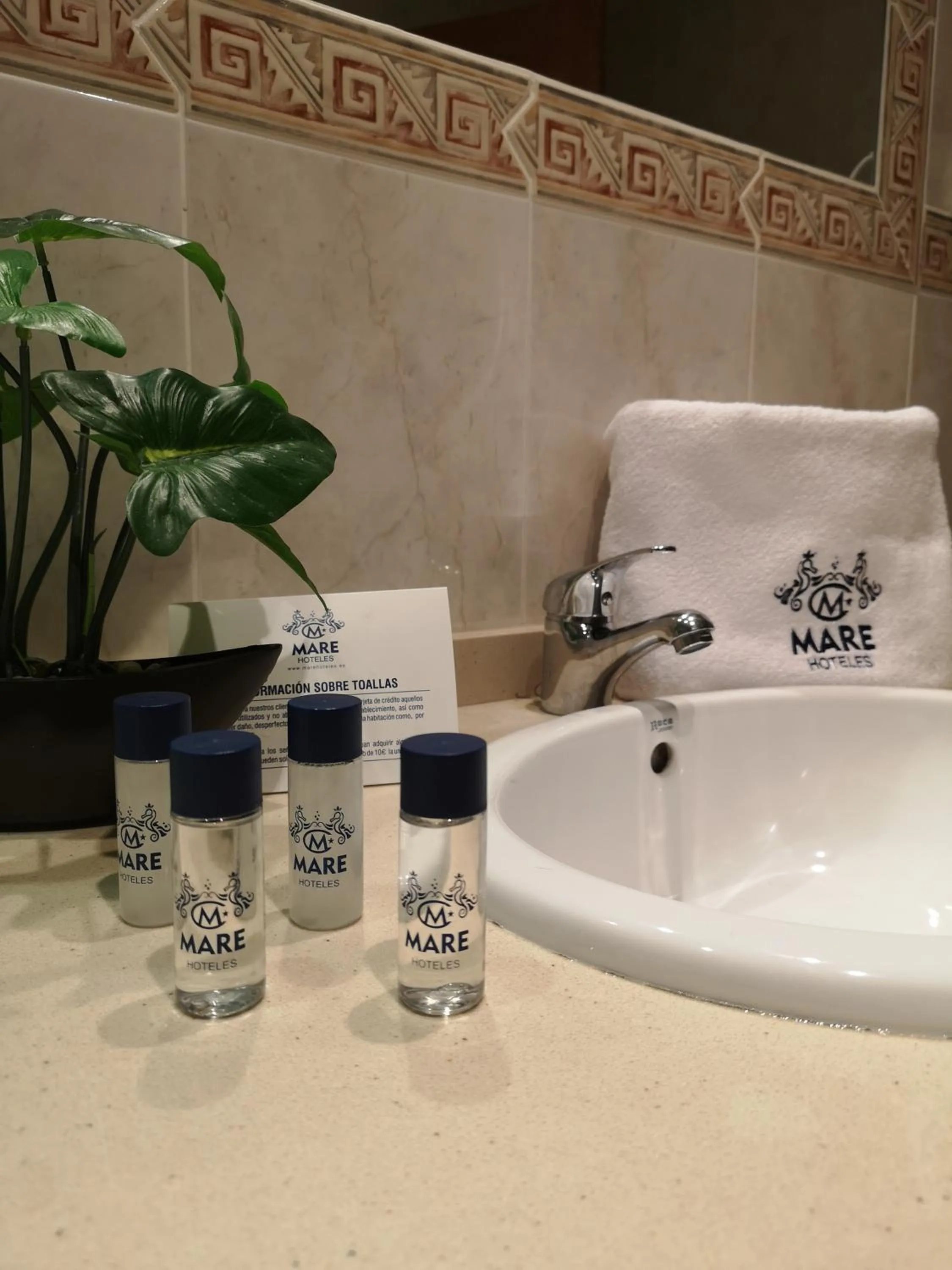 Bathroom in Mare Estepona Hotel