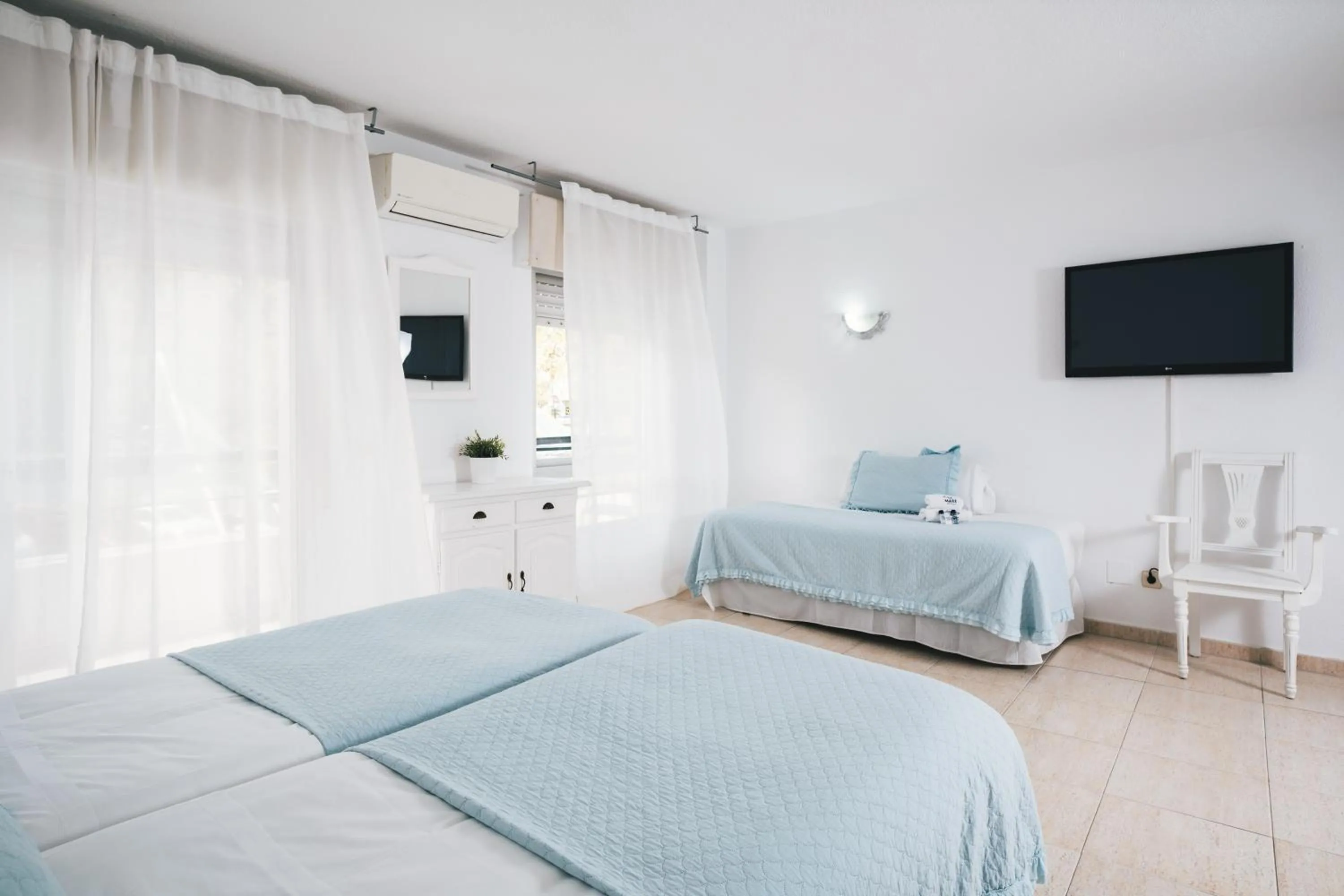 Family, Bed in Mare Estepona Hotel