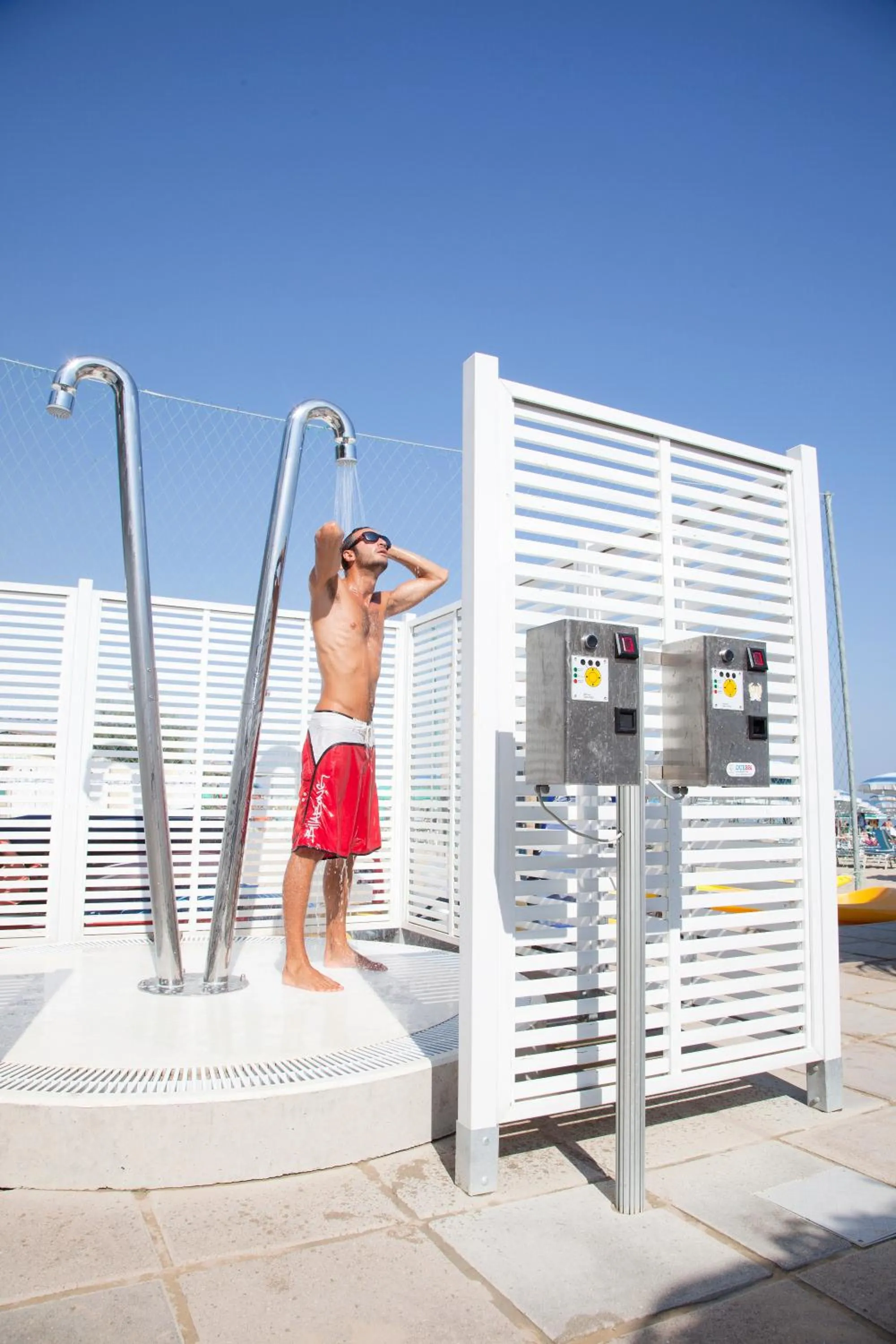 People in Hotel Meridiano