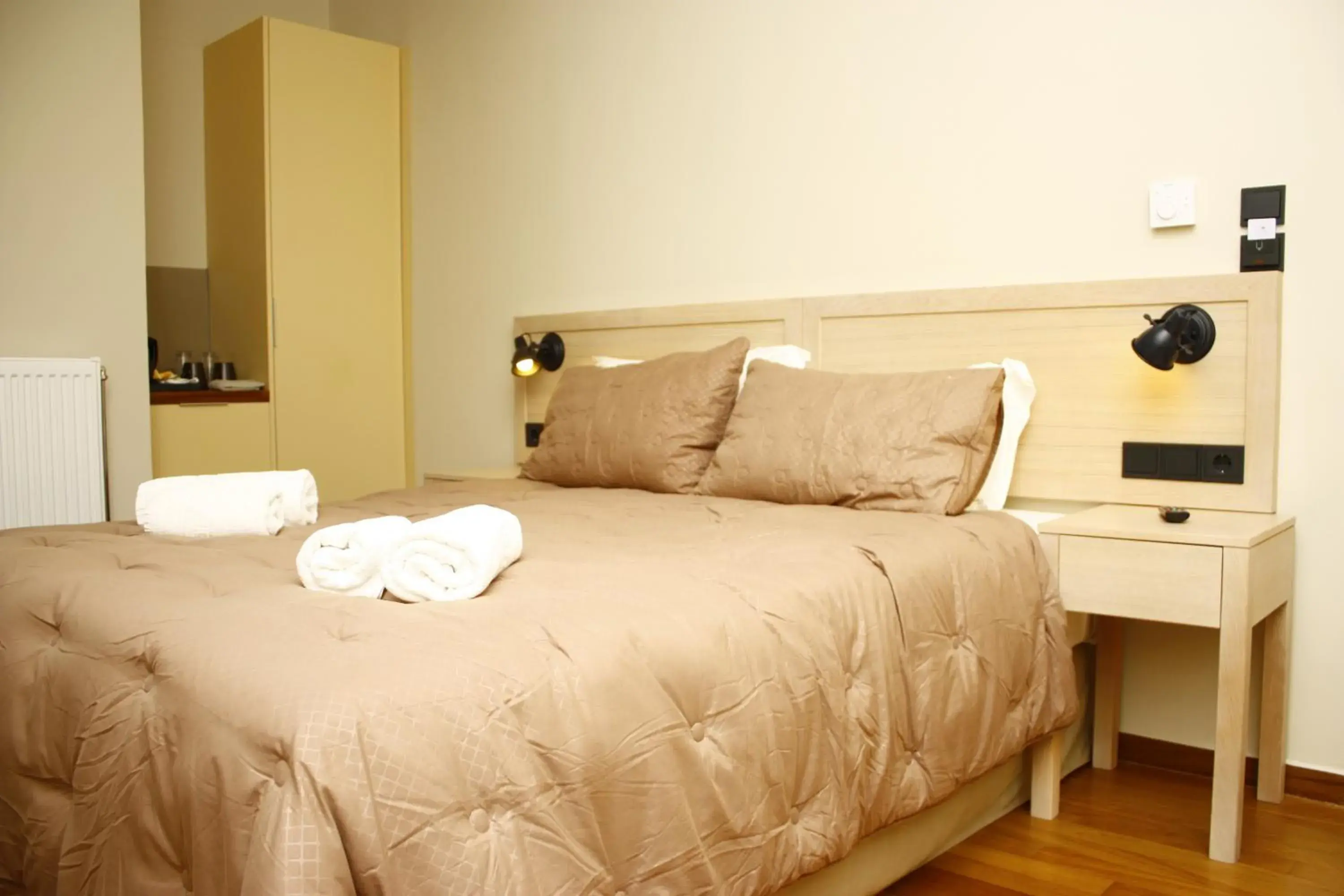 Bed in Kazas Luxury Bed in Kazas Luxury