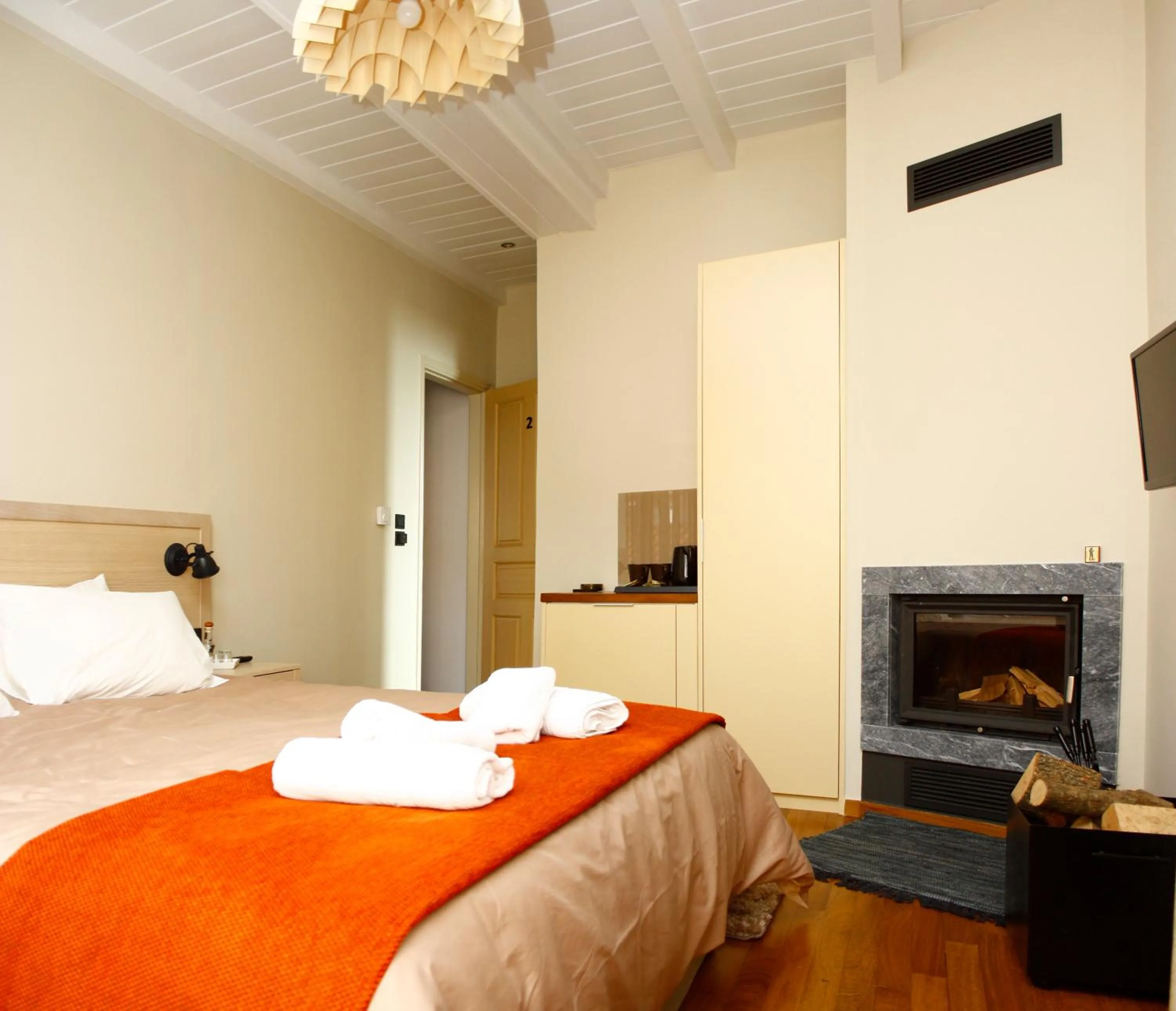 TV and multimedia, Bed in Kazas Luxury