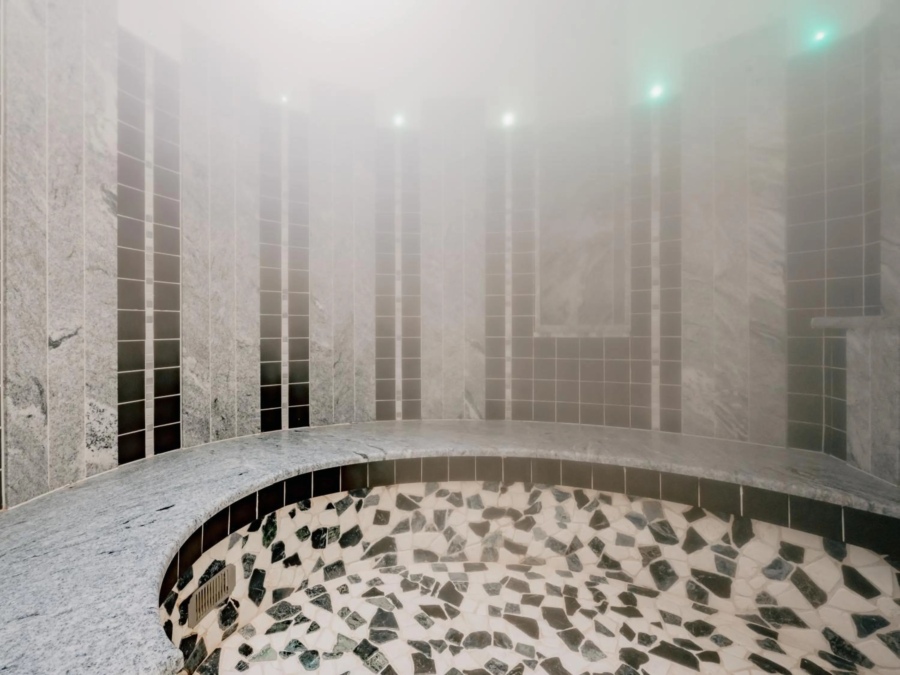 Spa and wellness centre/facilities in Gourmet & Wine Hotel Austria - 4 Sterne superior - Ski In Ski Out