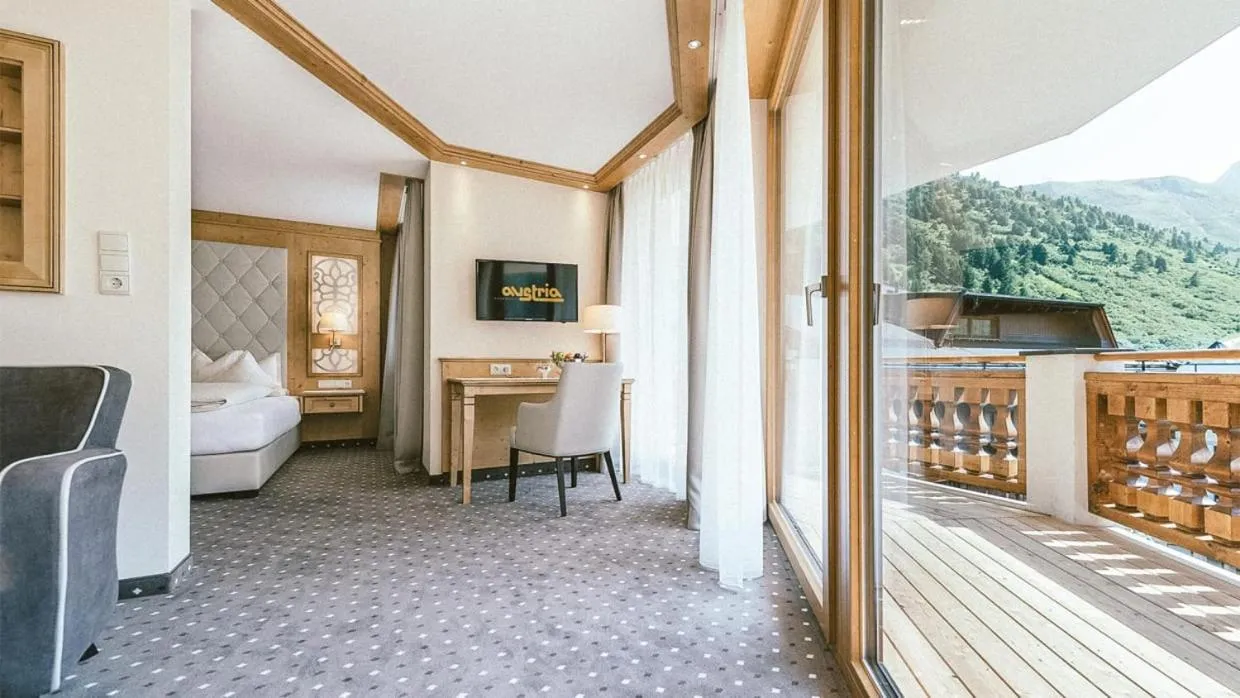 Gourmet & Wine Hotel Austria - 4 Sterne superior - Ski In Ski Out