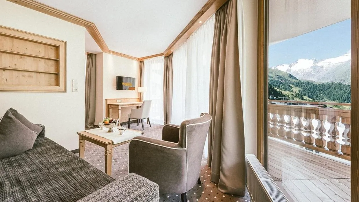 Gourmet & Wine Hotel Austria - 4 Sterne superior - Ski In Ski Out