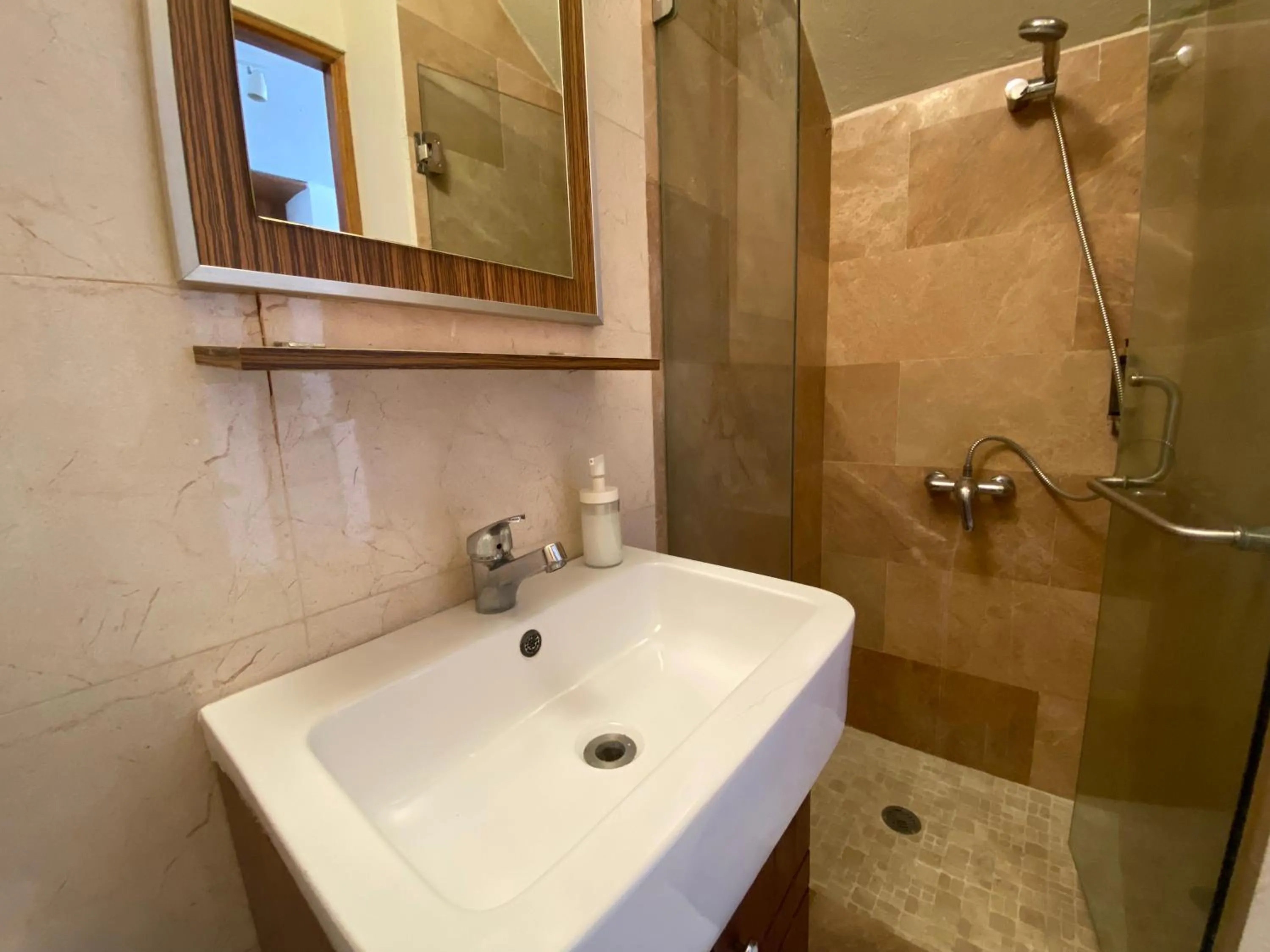 Shower in Paseo Colonial - Sanctuary #2