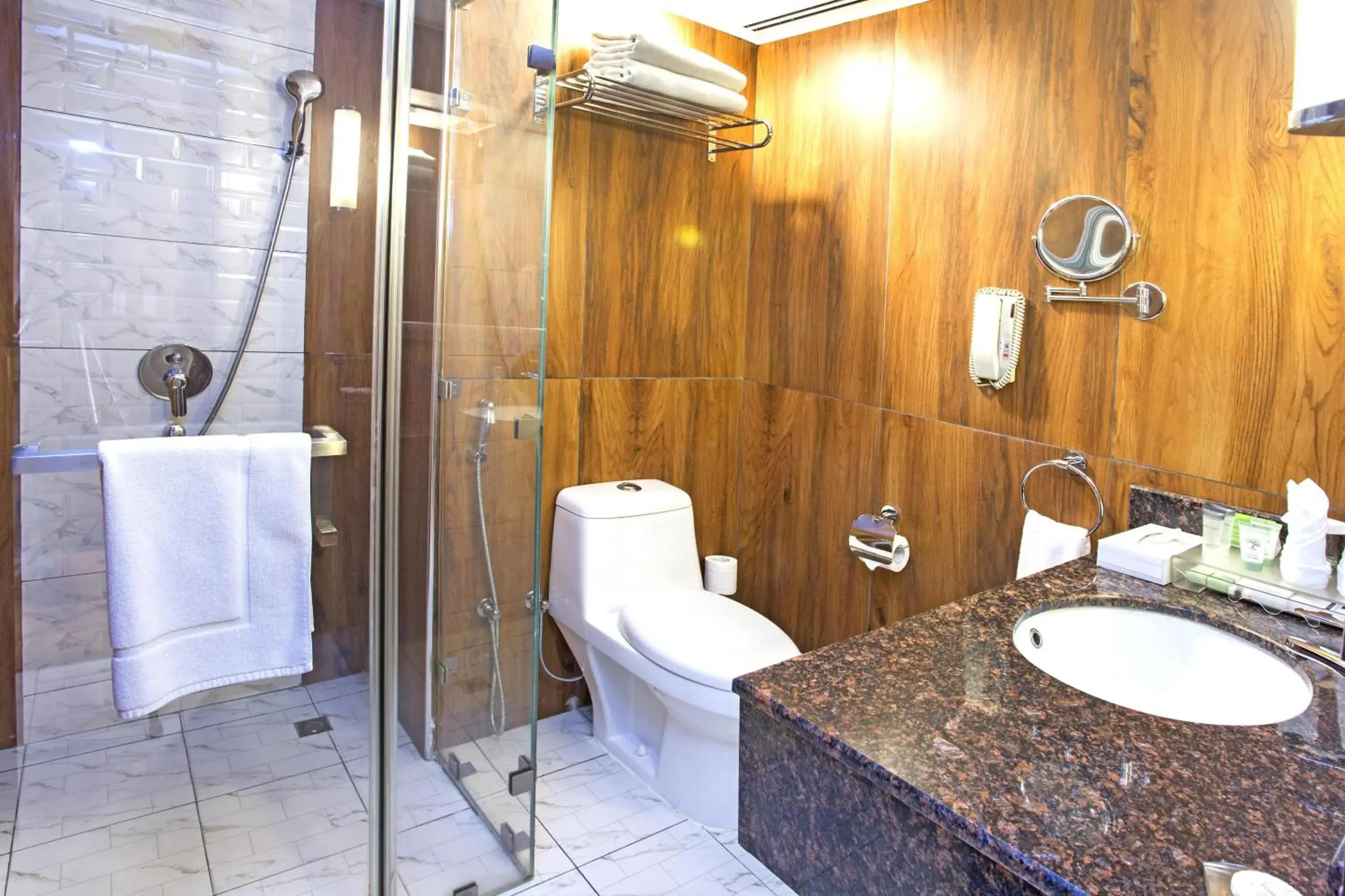 Bedroom in Best Western Premier Muscat Bedroom in Best Western Premier Muscat