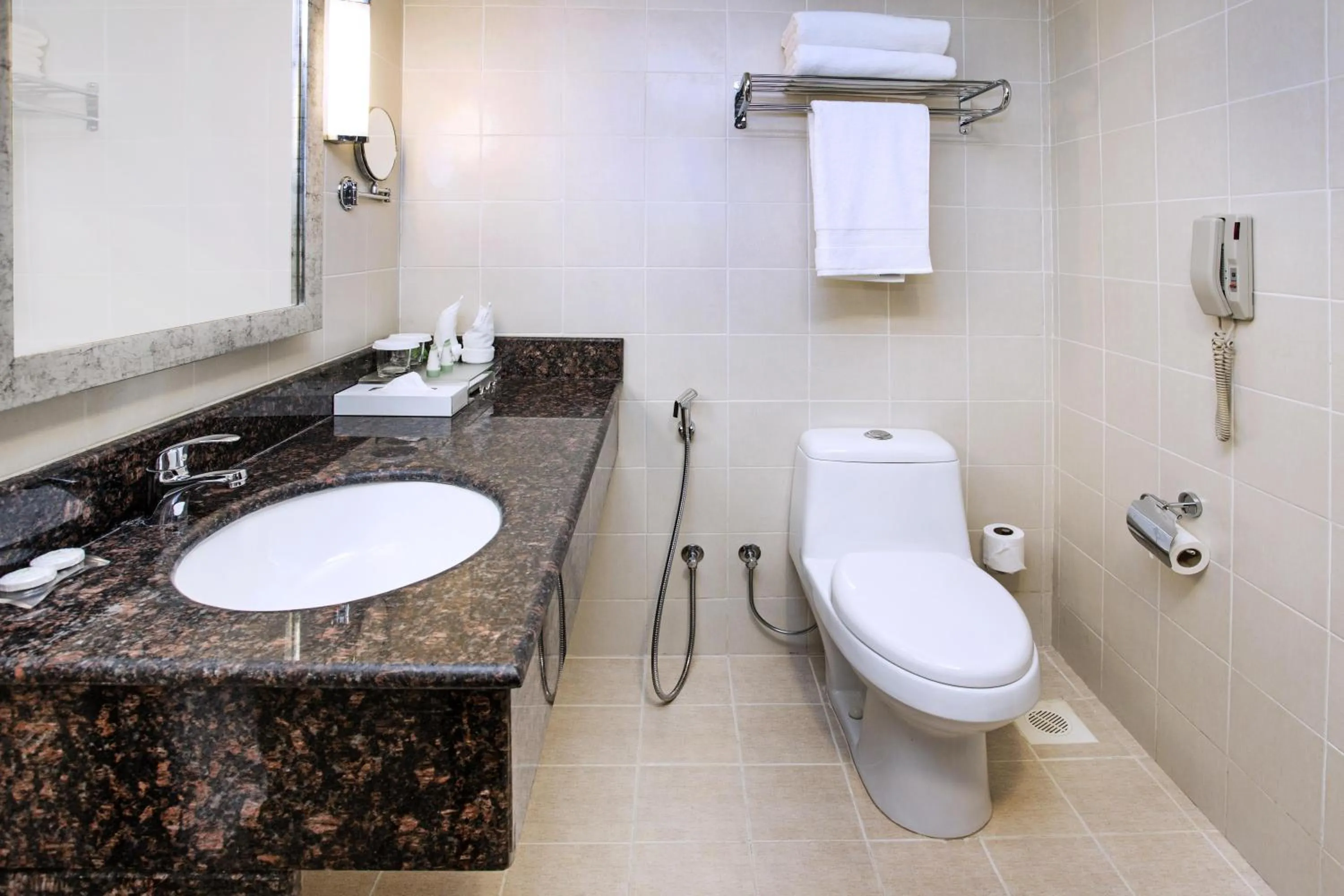 Bedroom in Best Western Premier Muscat