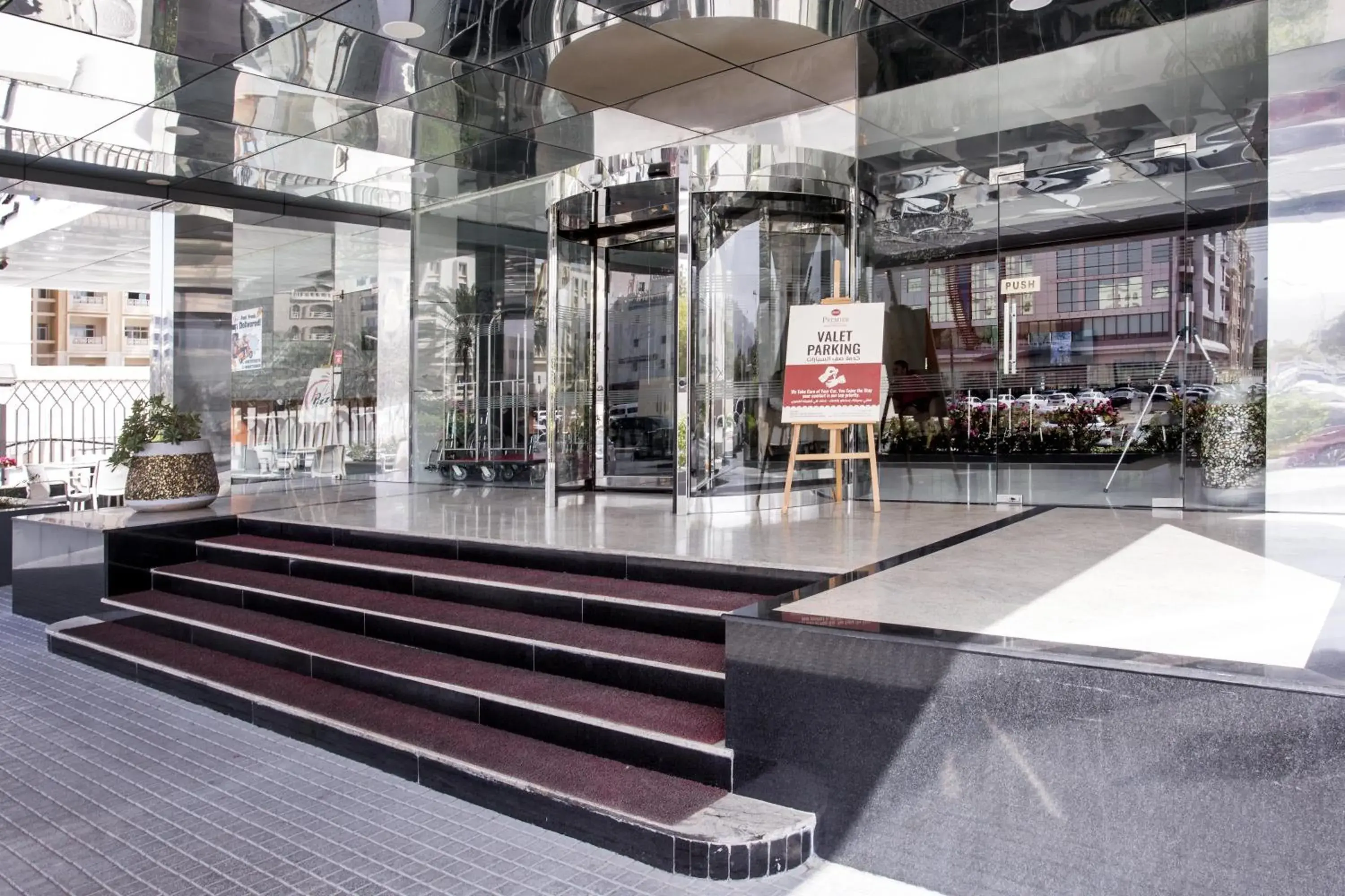 Property building in Best Western Premier Muscat Property building in Best Western Premier Muscat