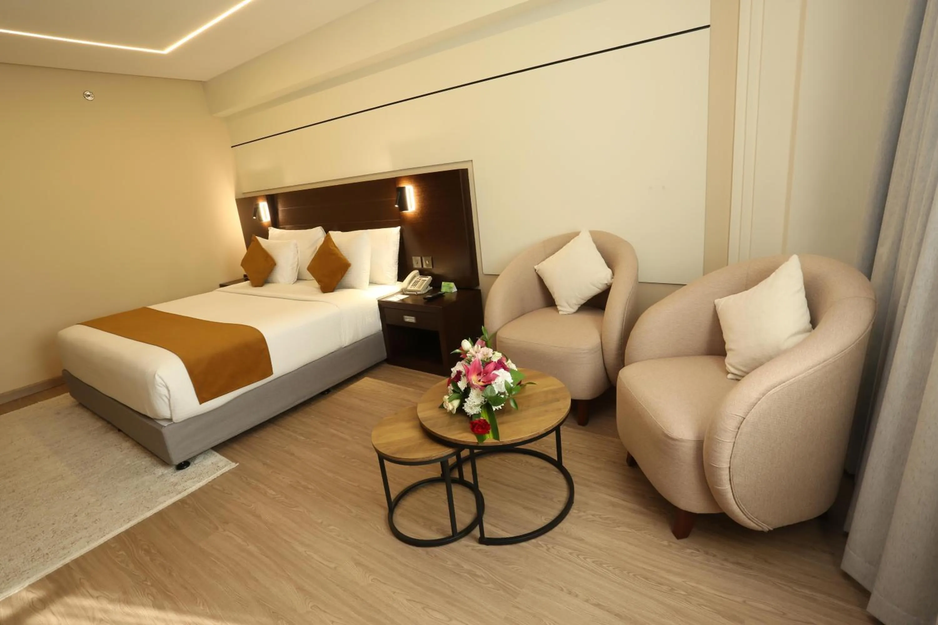 Bedroom, Bed in Best Western Premier Muscat