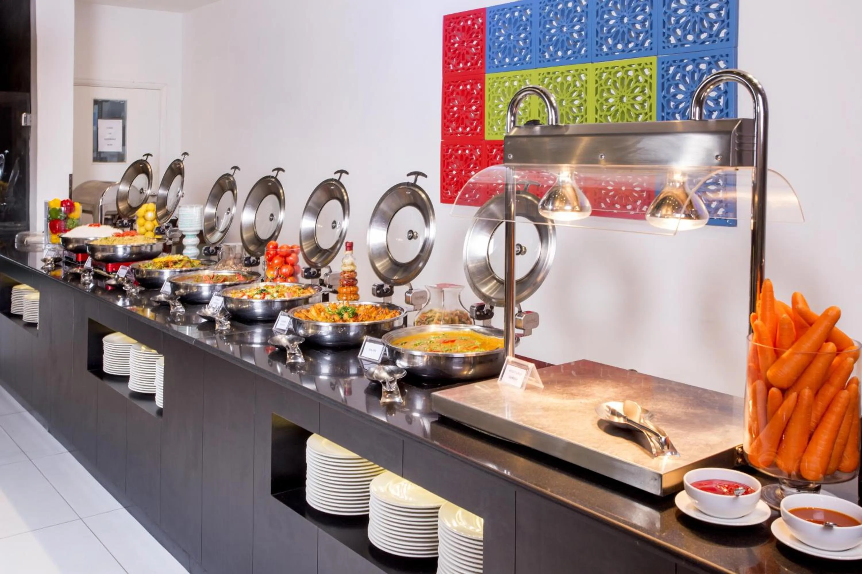 Lobby or reception in Best Western Premier Muscat