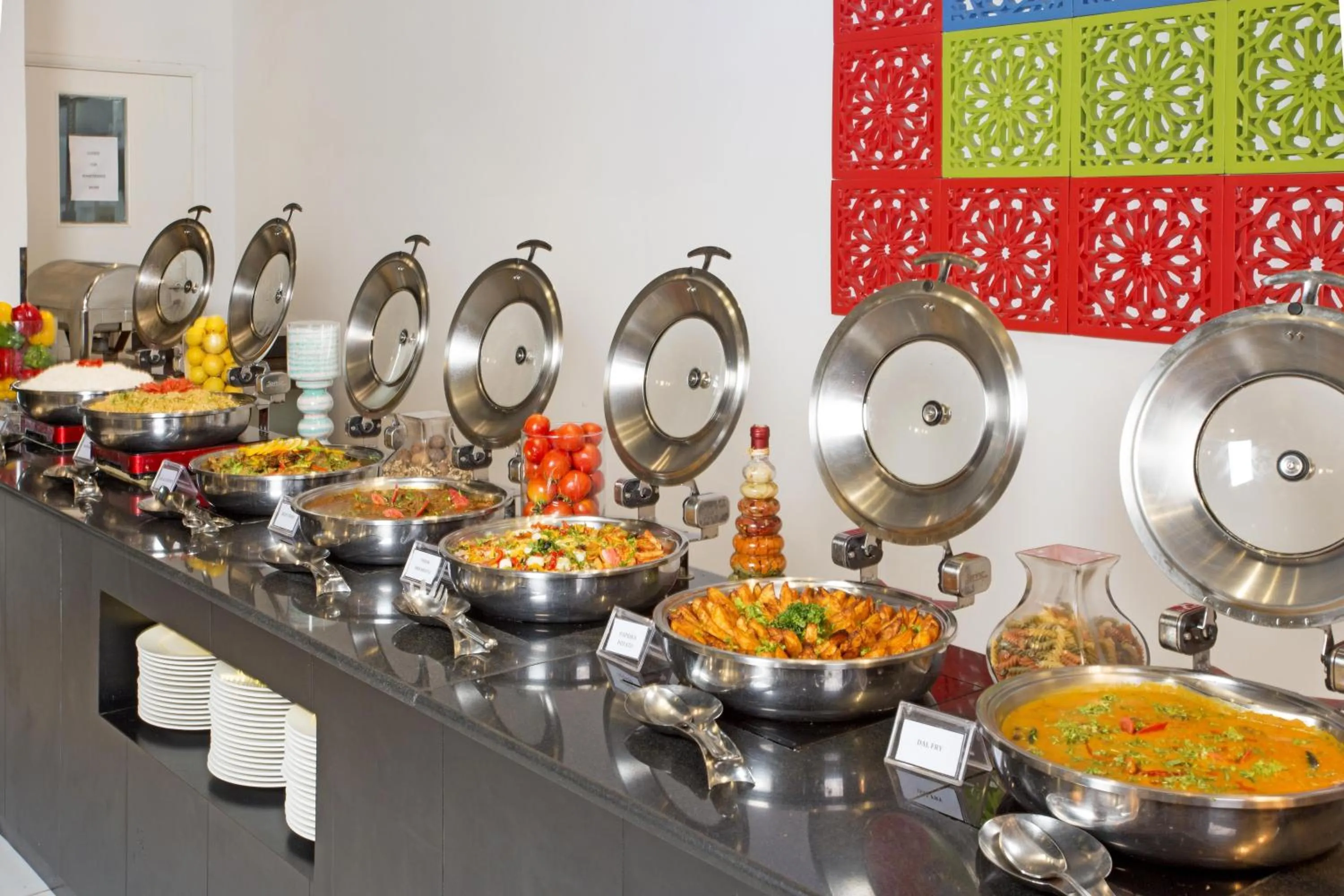 Lobby or reception in Best Western Premier Muscat