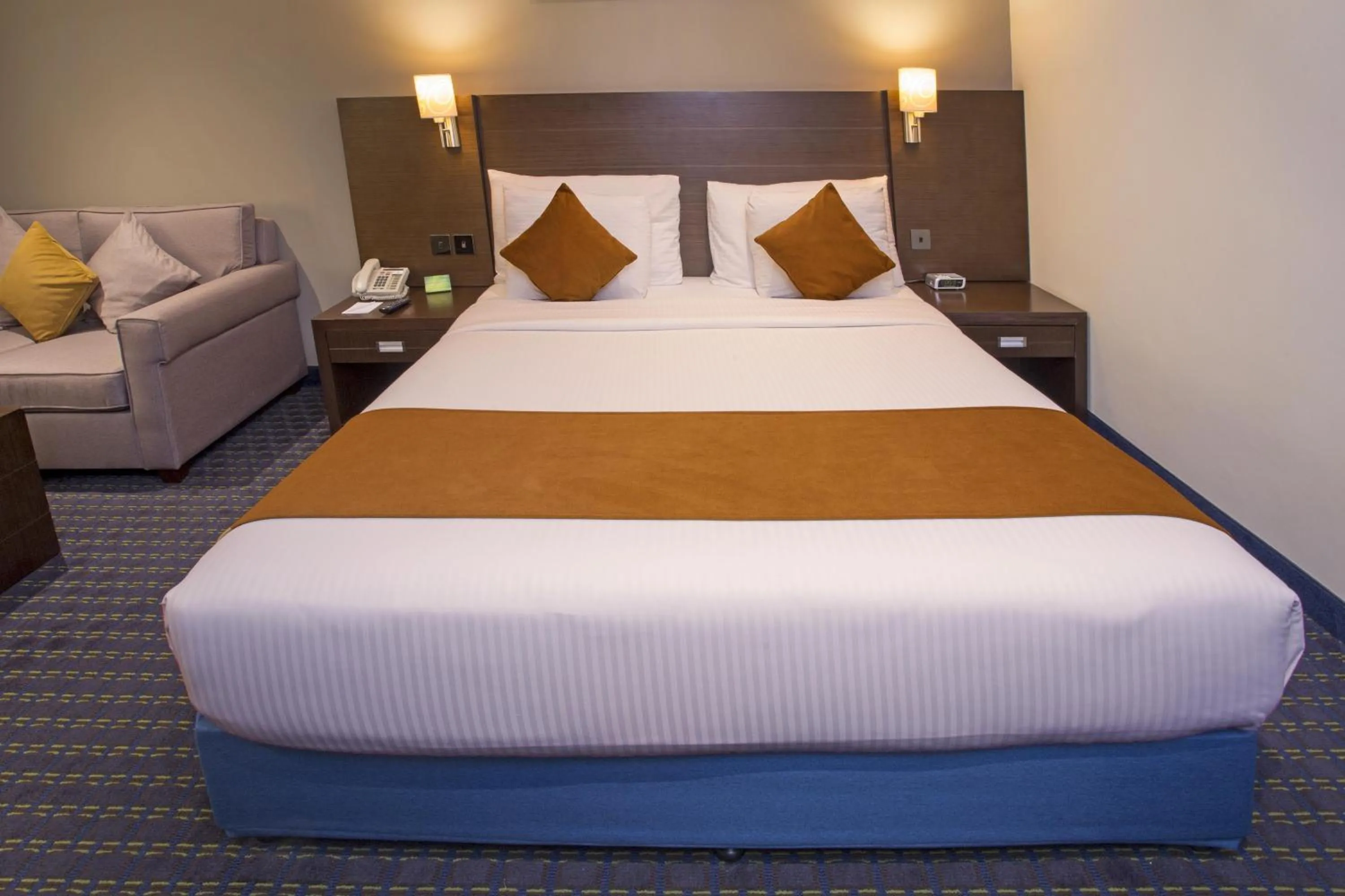 Bedroom, Bed in Best Western Premier Muscat