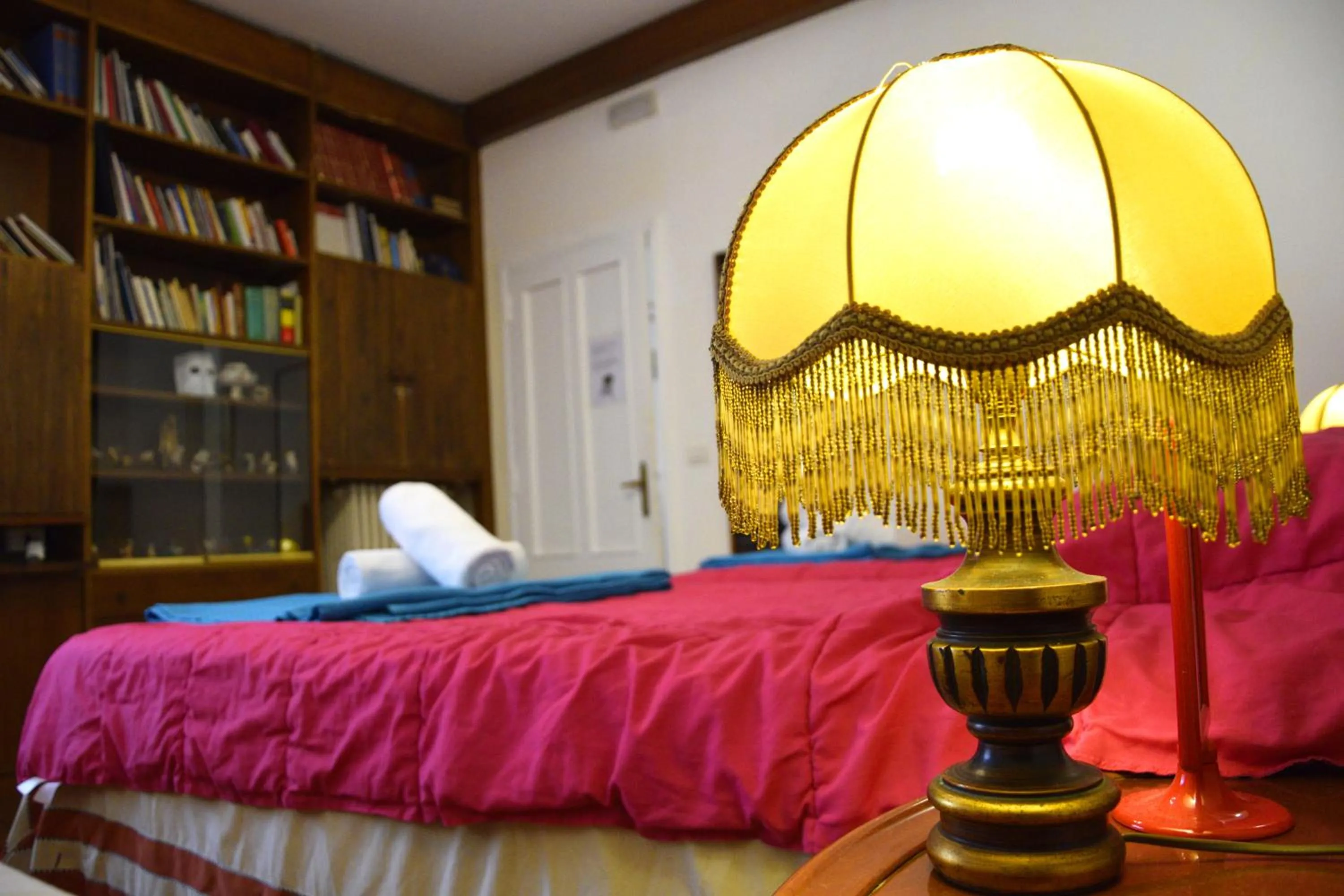 Property building, Bed in Venice Rainbow Apartment San Marco