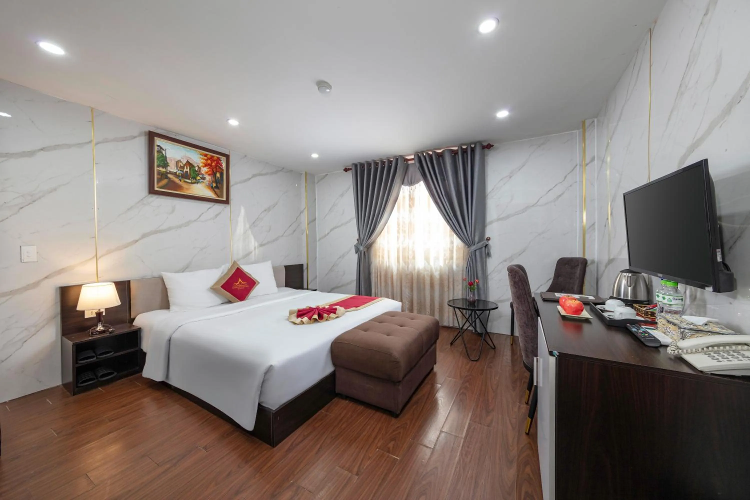 Bed in Hanoi Aria Central Hotel & Spa