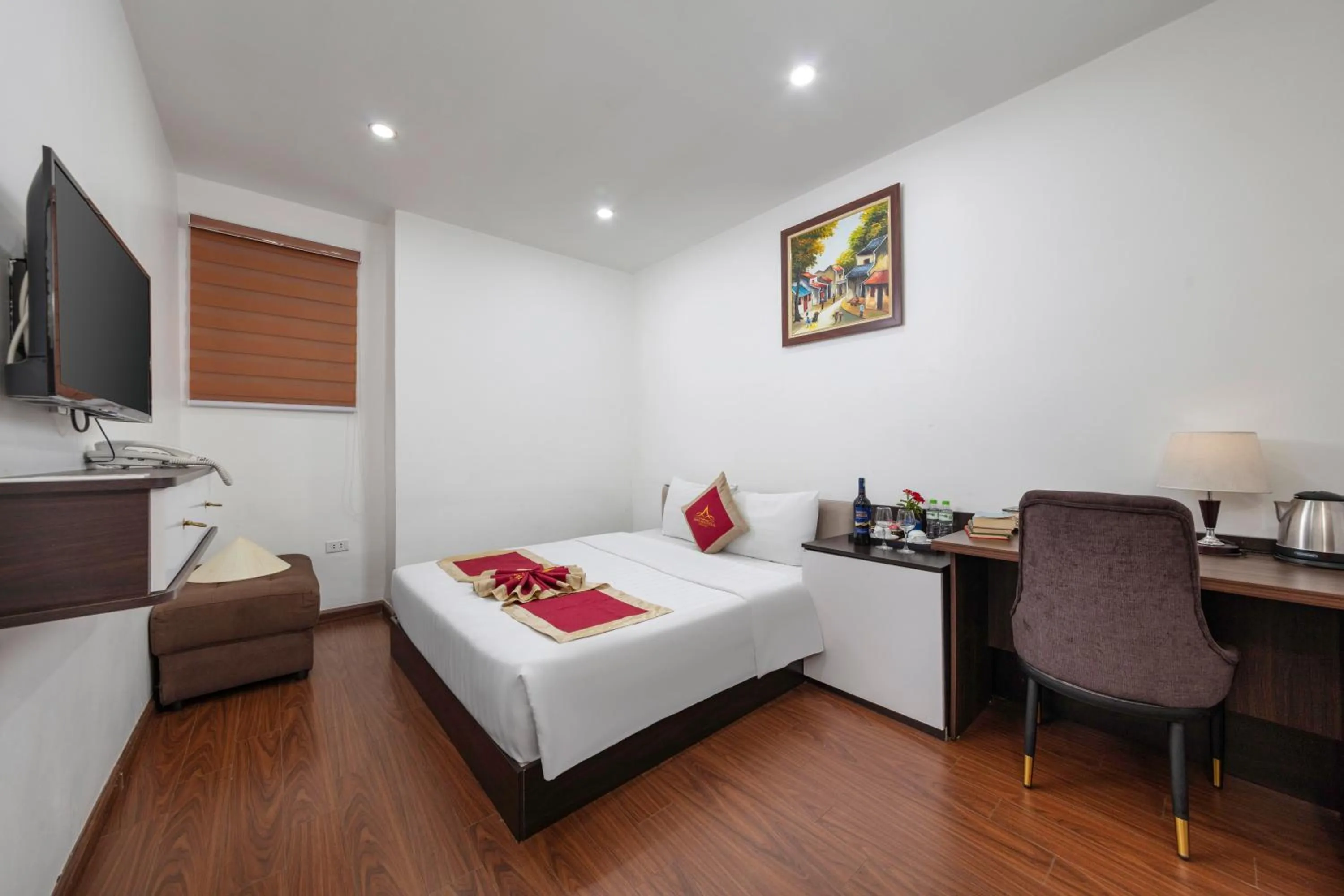 Bed in Hanoi Aria Central Hotel & Spa