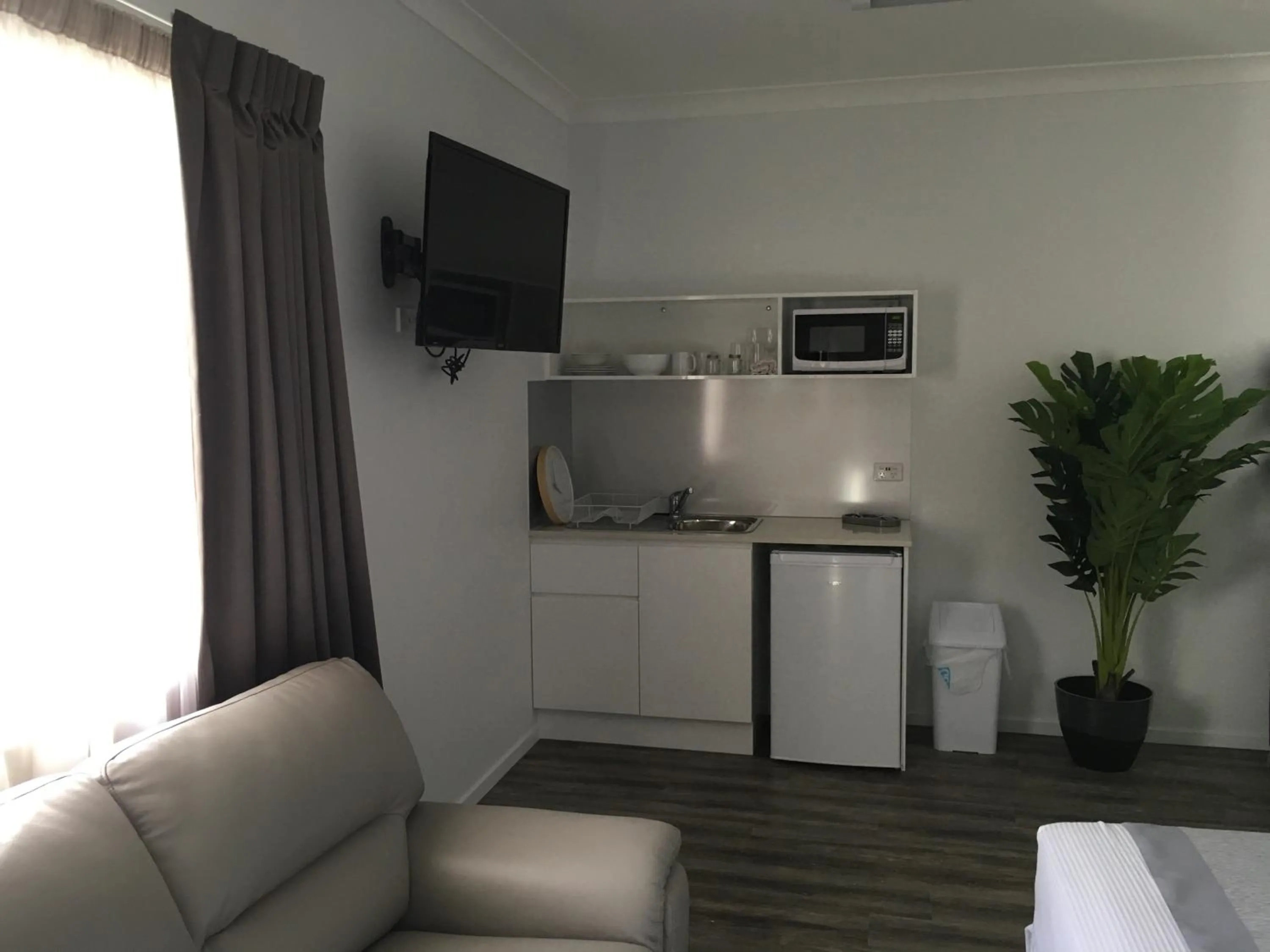 Kitchen or kitchenette in Escape On Lake