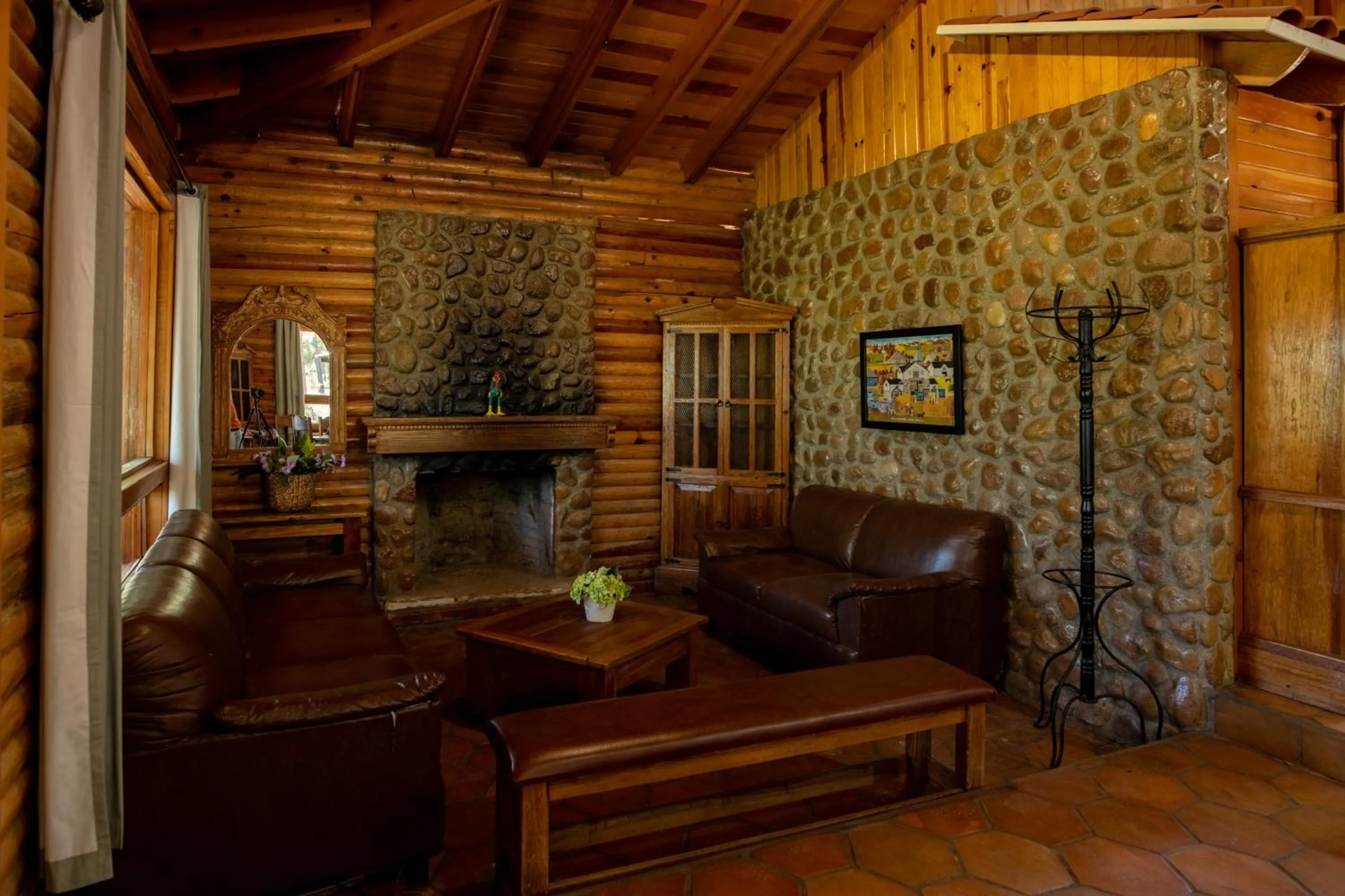 Seating area in Molinillos Mountain Resort