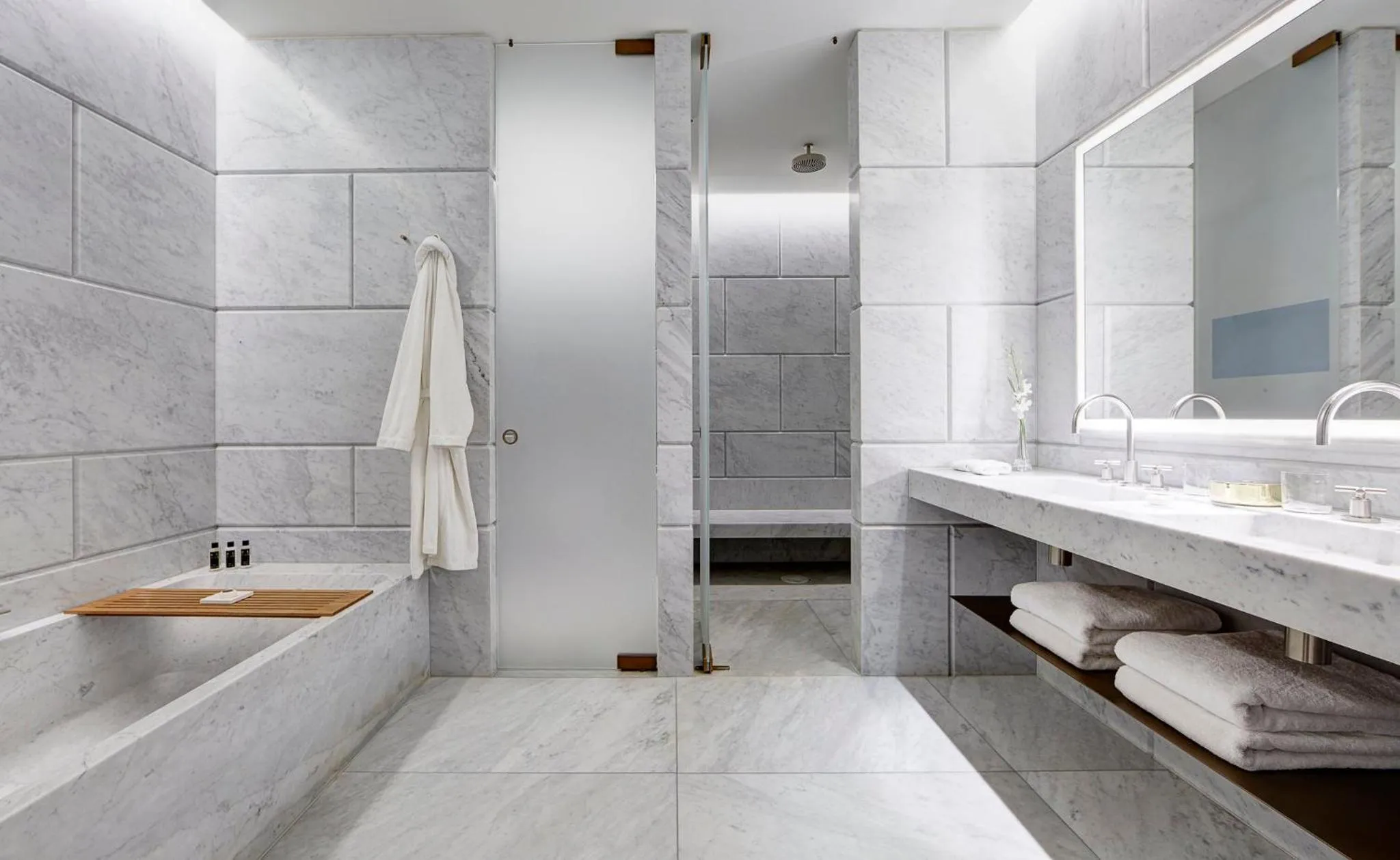 Bathroom in Hotel Cafe Royal