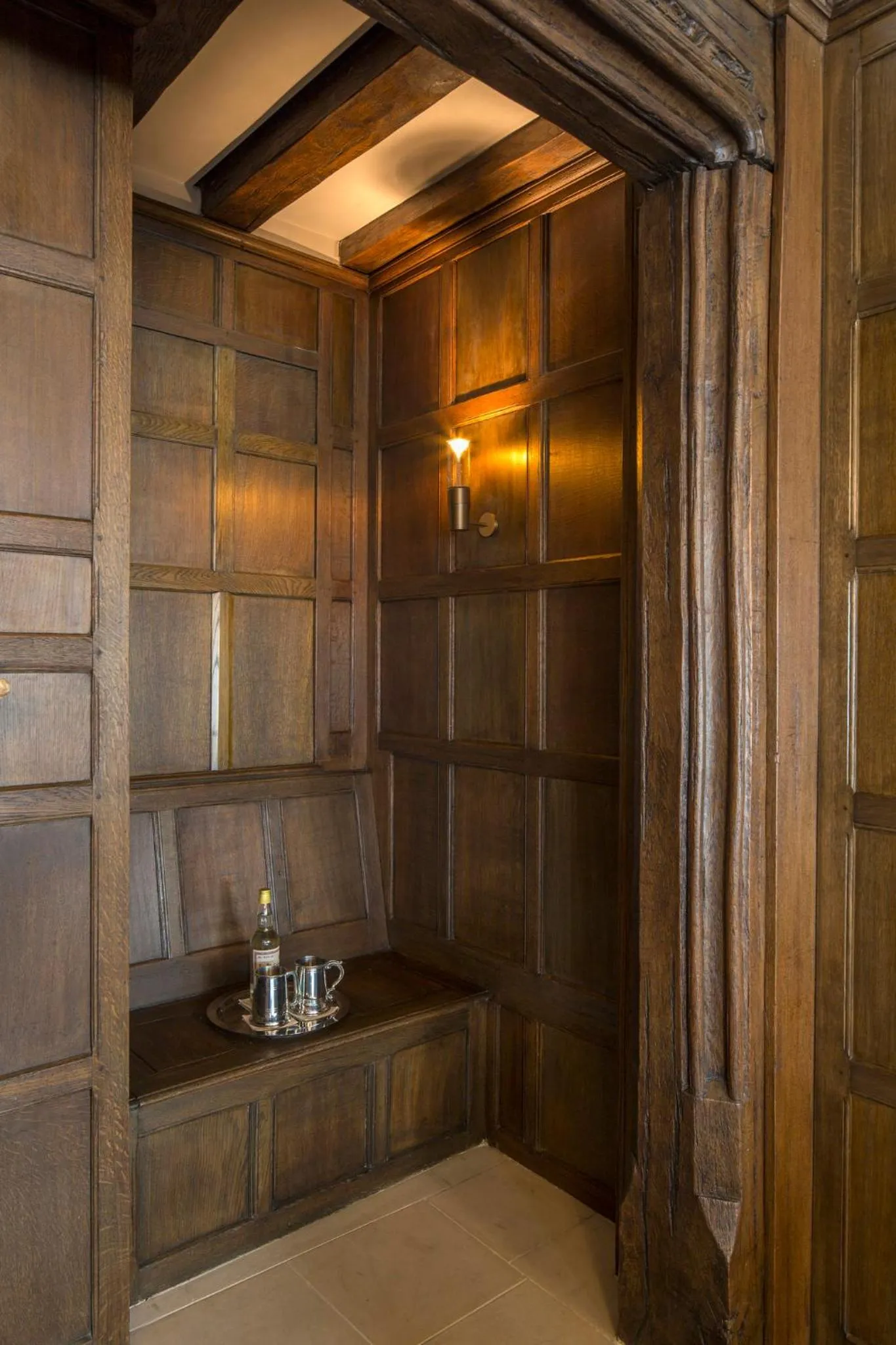 Photo of the whole room in Hotel Cafe Royal