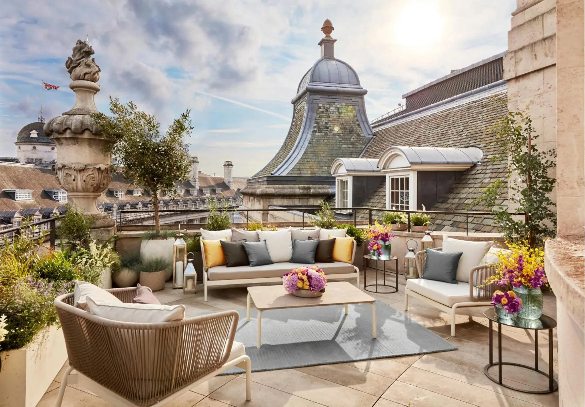 Property building in Hotel Cafe Royal Property building in Hotel Cafe Royal