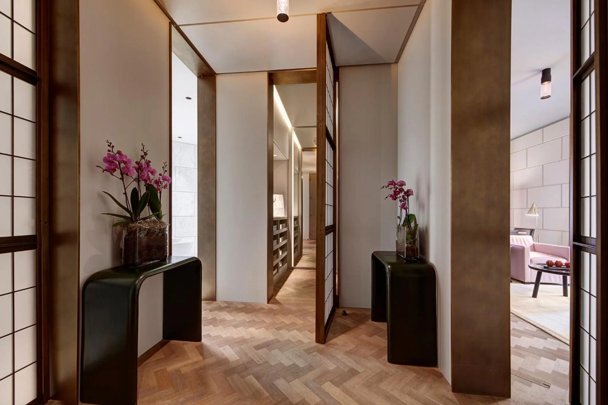 Photo of the whole room in Hotel Cafe Royal