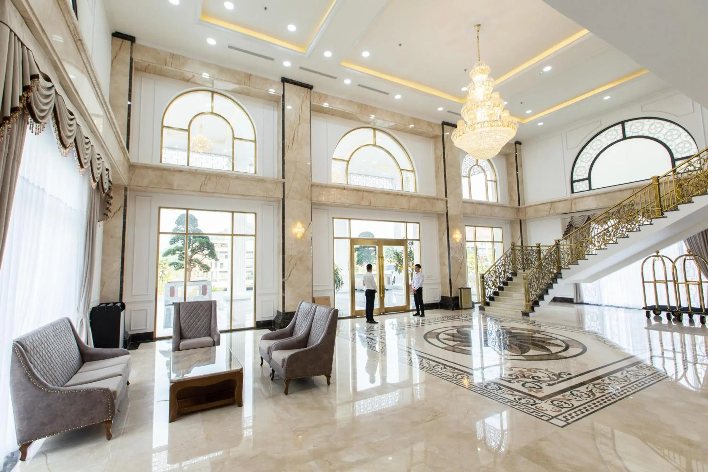 Living room in Duc Huy Grand Hotel and Spa Living room in Duc Huy Grand Hotel and Spa