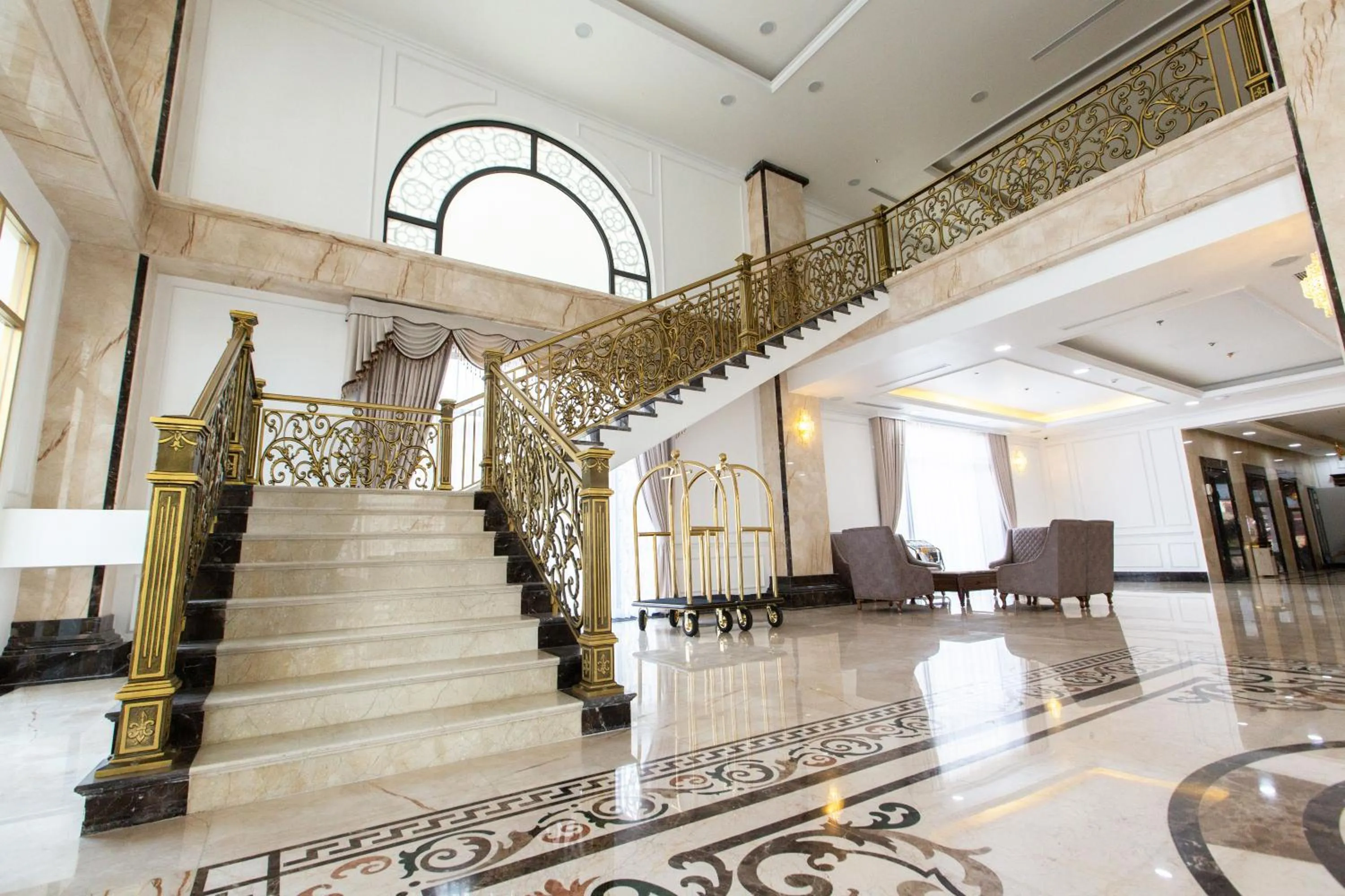 Lobby or reception in Duc Huy Grand Hotel and Spa
