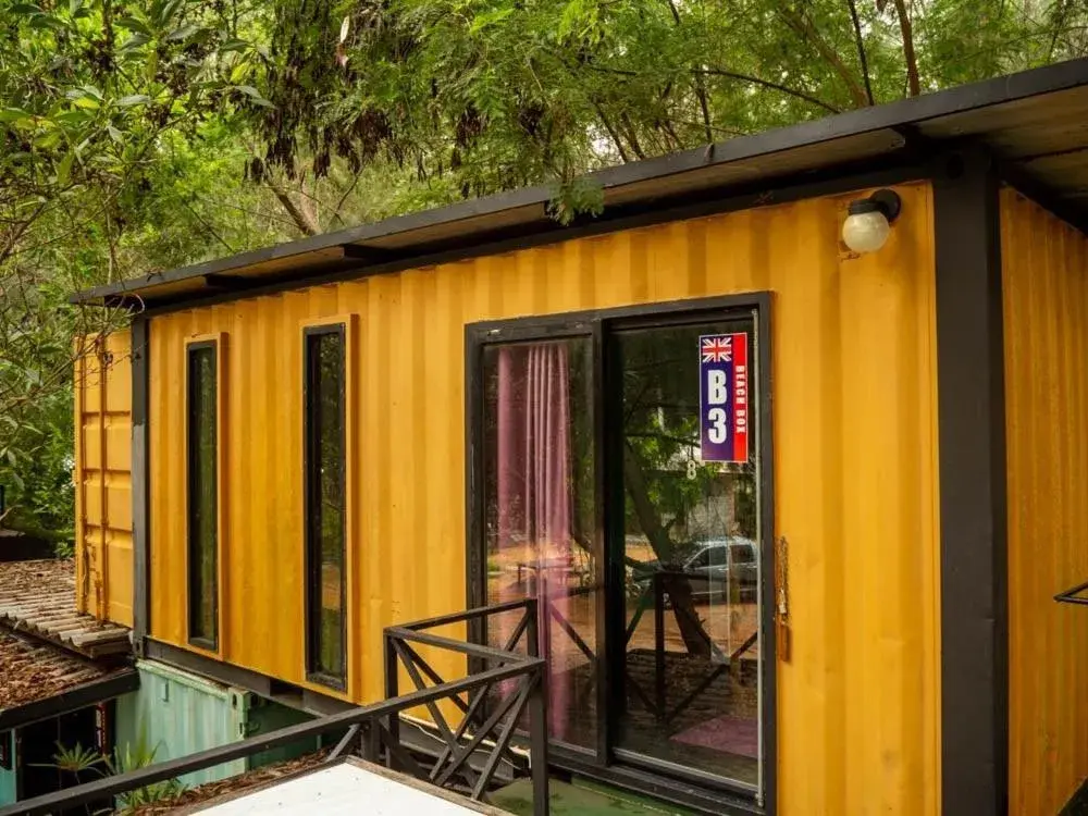 Standard Twin Room in Beach Box Resort at Rimlay Rayong Standard Twin Room in Beach Box Resort at Rimlay Rayong