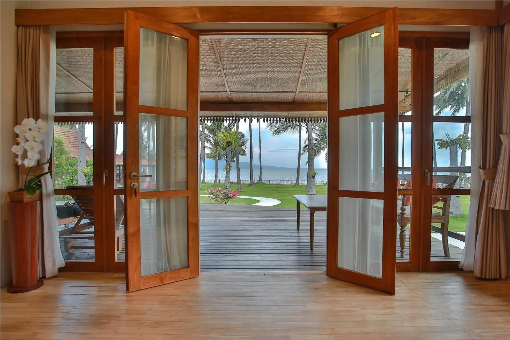 Property building in Villa So Long Banyuwangi - Ijen Property building in Villa So Long Banyuwangi - Ijen