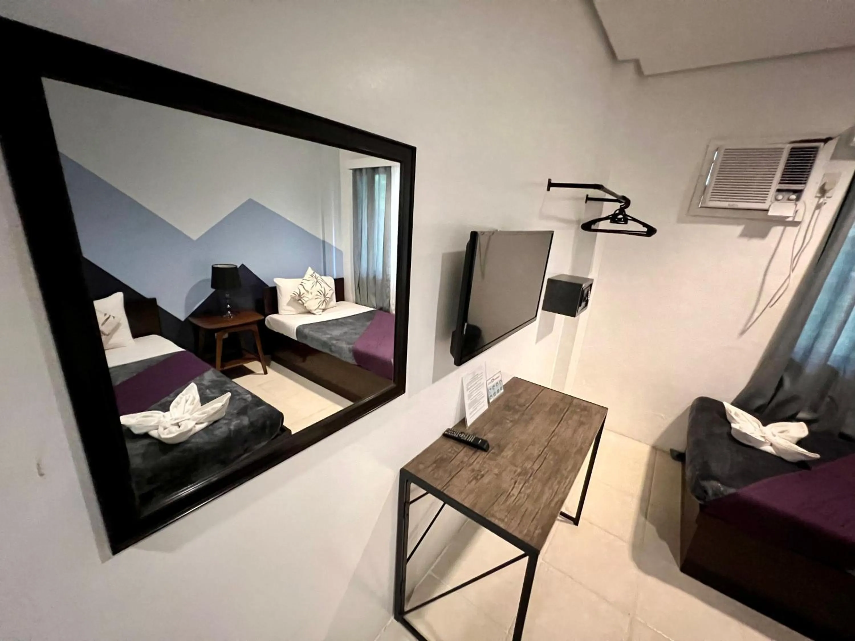 Bedroom, Bed in Coron Ecolodge