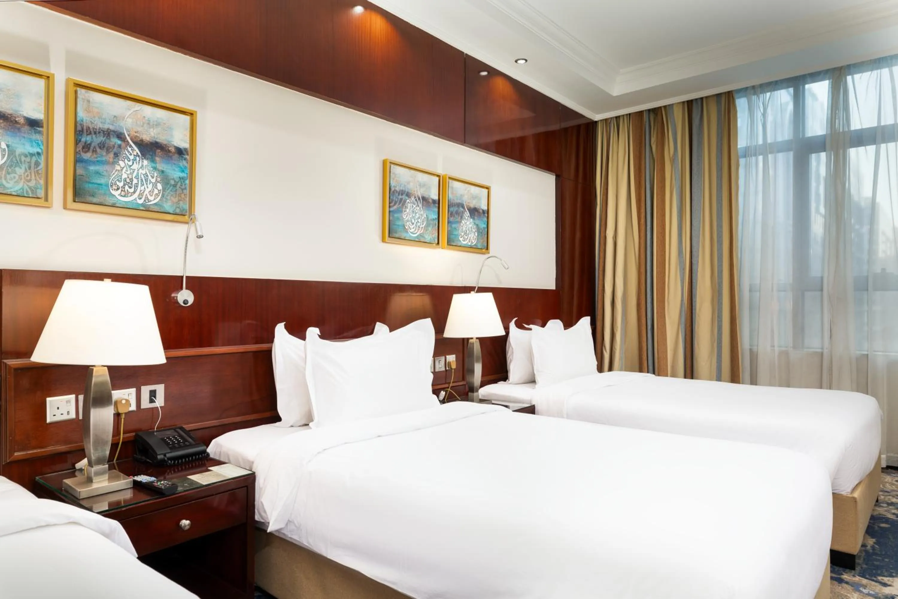 Bed in Emaar Royal Hotel