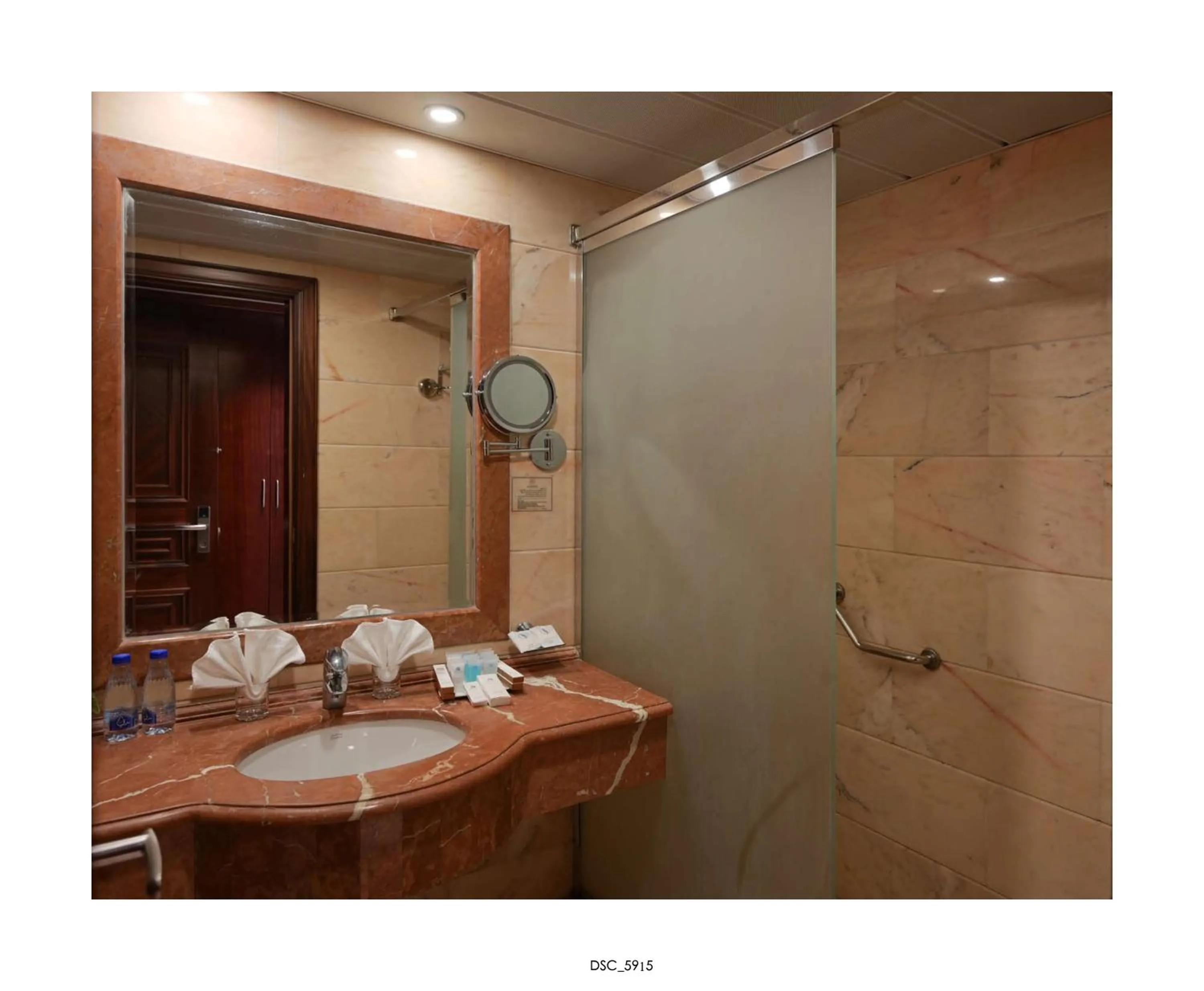 Bathroom in Emaar Royal Hotel