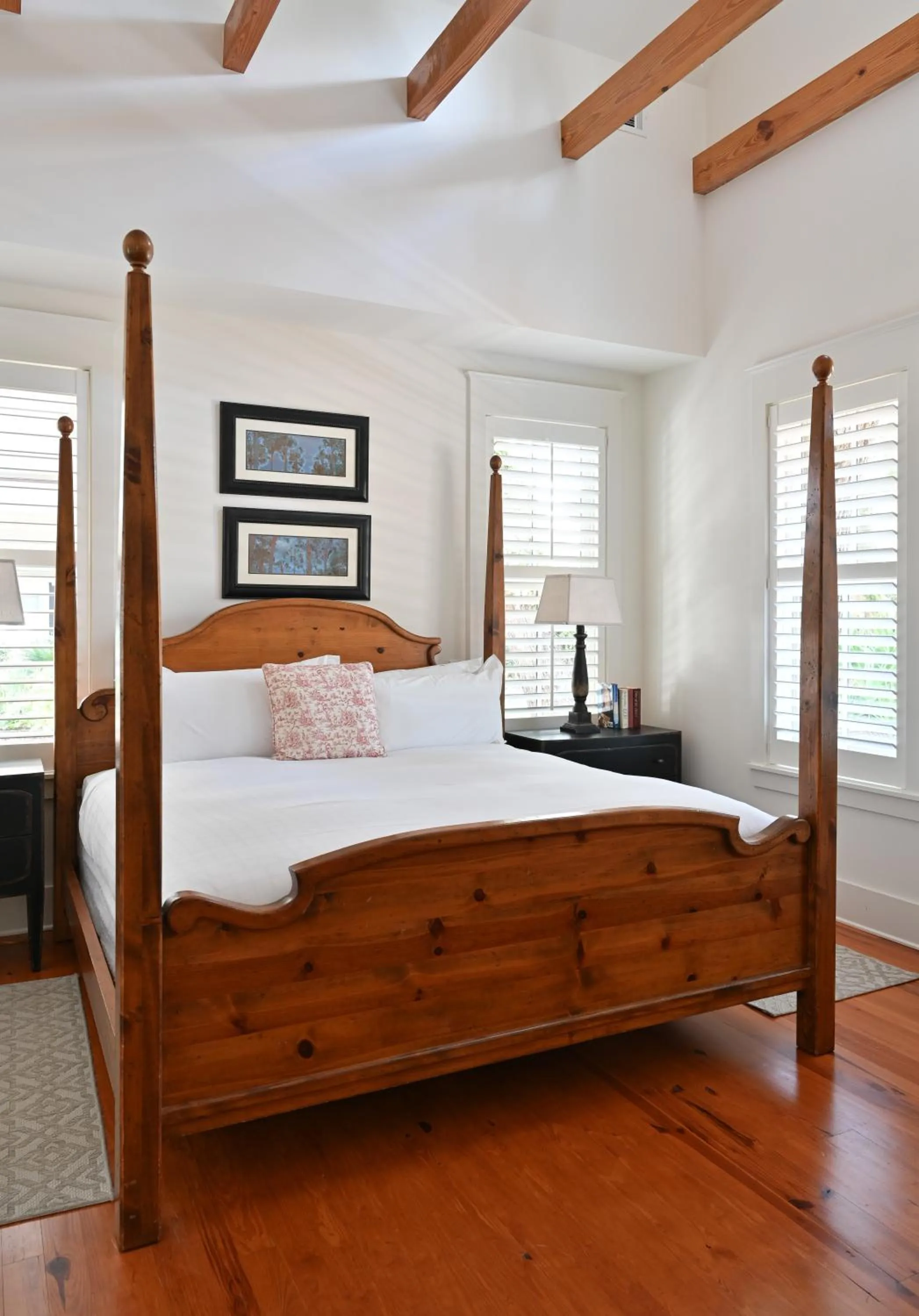 Bed in Montage Palmetto Bluff