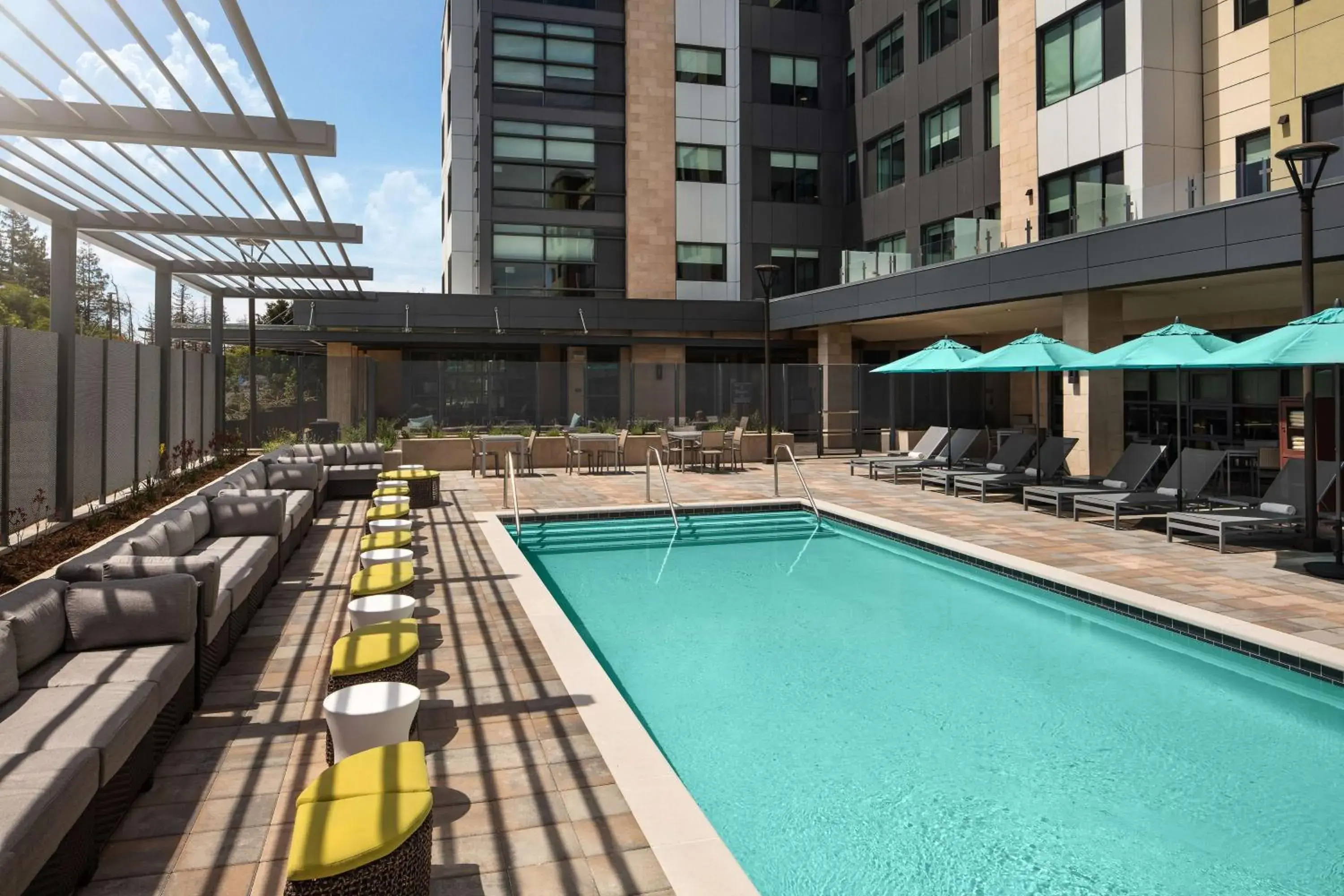 Swimming pool in Hyatt House San Jose/Cupertino Swimming pool in Hyatt House San Jose/Cupertino