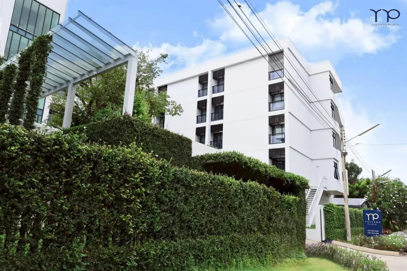 Property building in Tassana Place Property building in Tassana Place