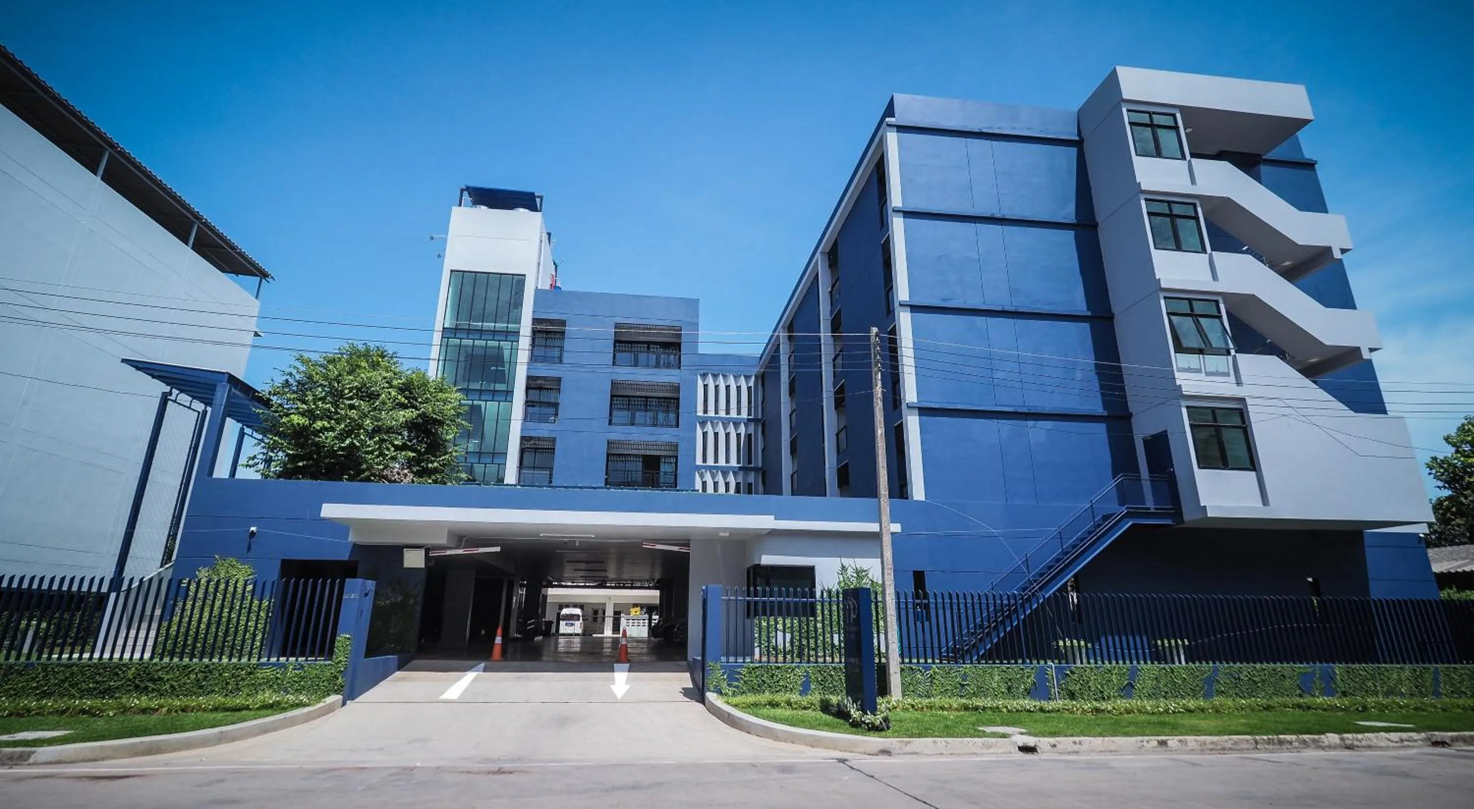 Property building in Tassana Place