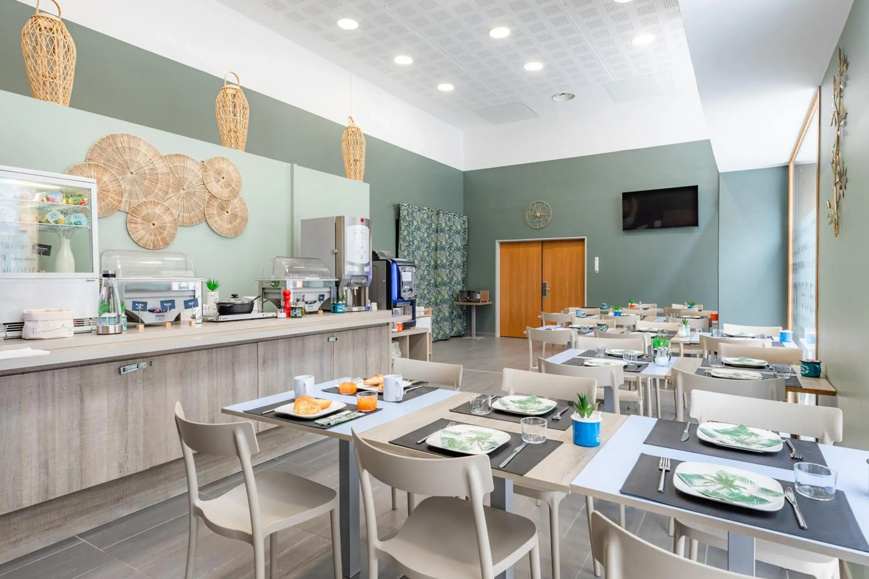 Breakfast in Appart'City Classic Marseille Euromed Breakfast in Appart'City Classic Marseille Euromed