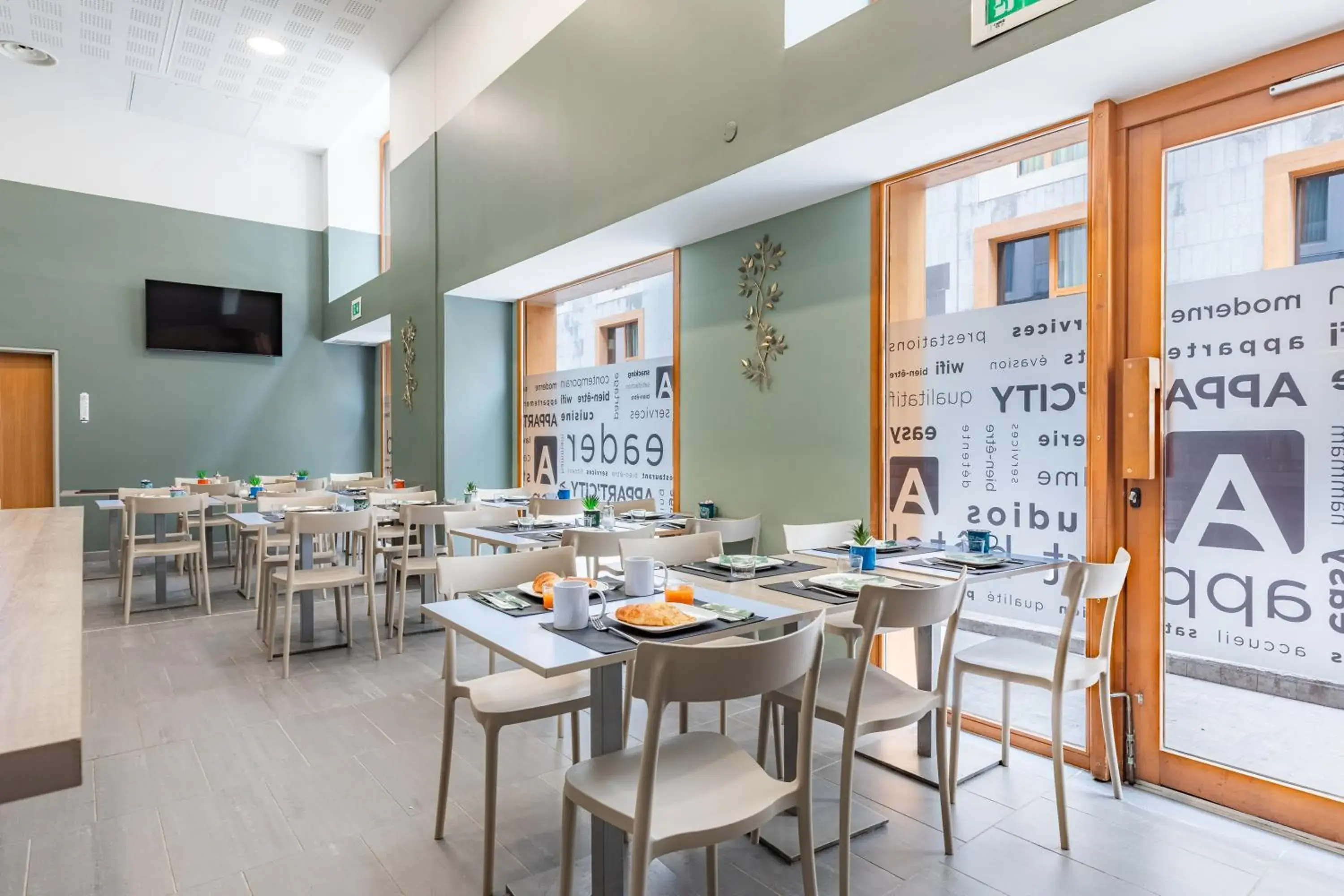 Breakfast in Appart'City Classic Marseille Euromed Breakfast in Appart'City Classic Marseille Euromed