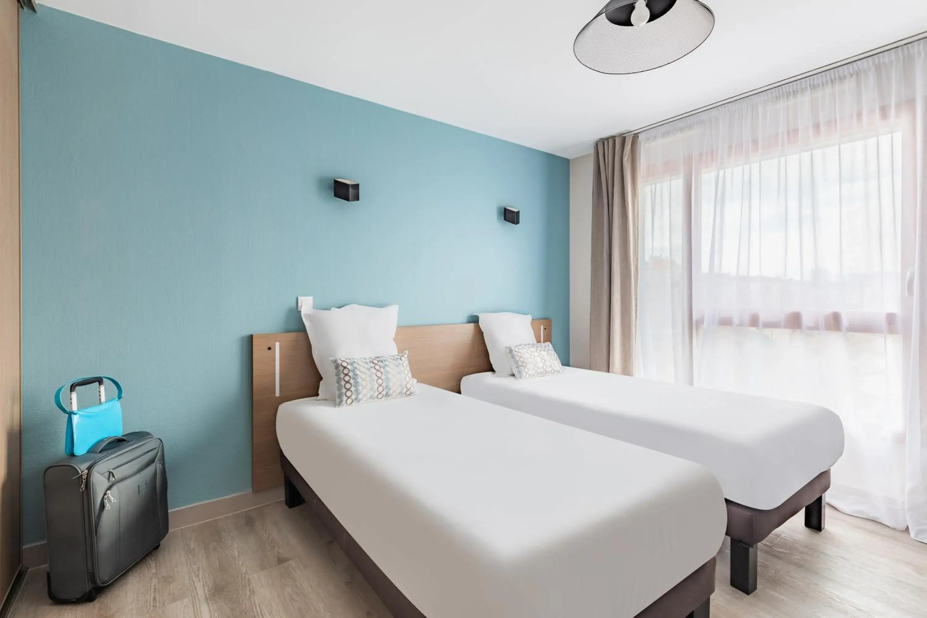 Bed in Appart'City Classic Marseille Euromed Bed in Appart'City Classic Marseille Euromed