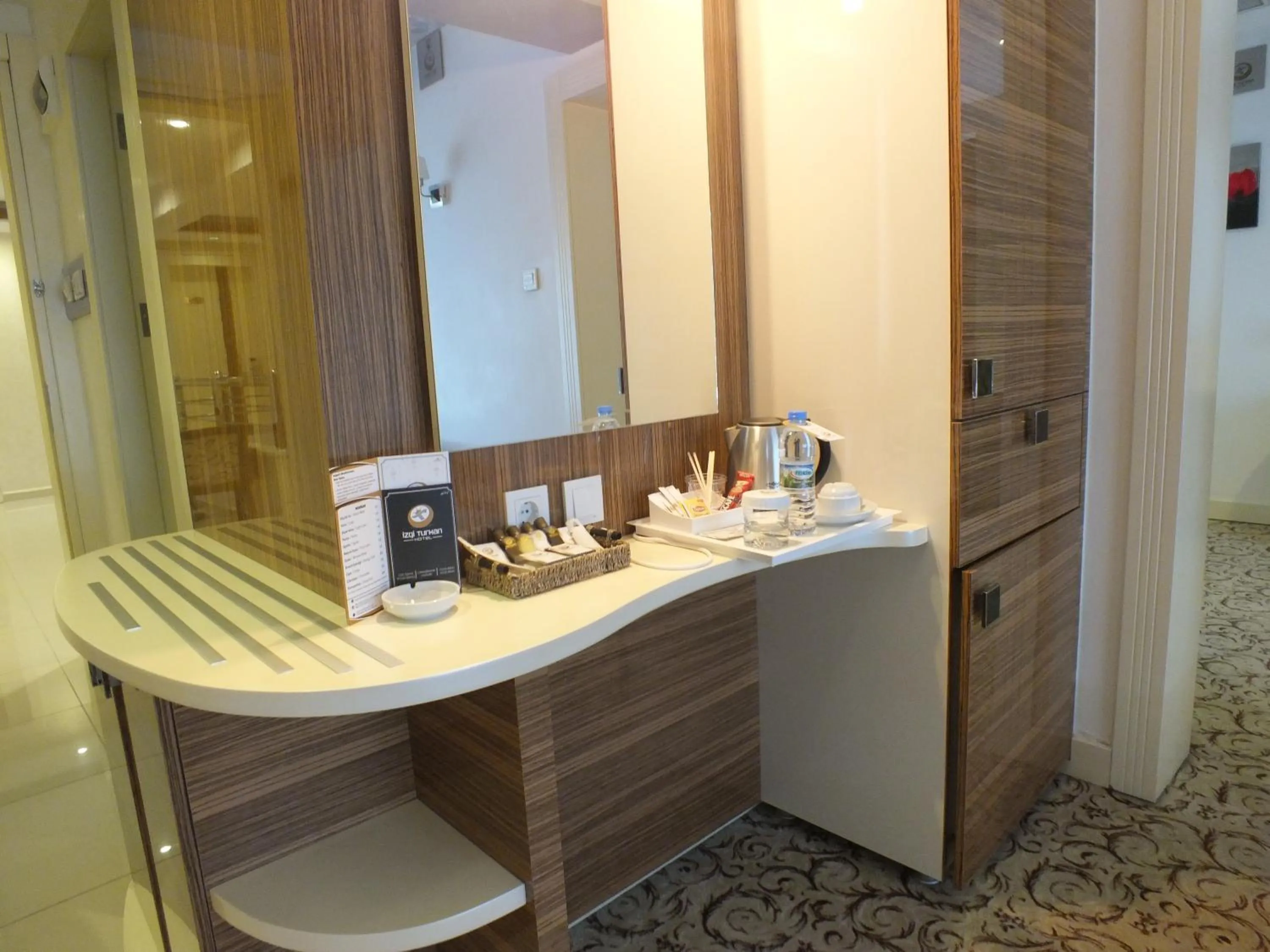 Coffee/tea facilities in Hotel Izgi Turhan