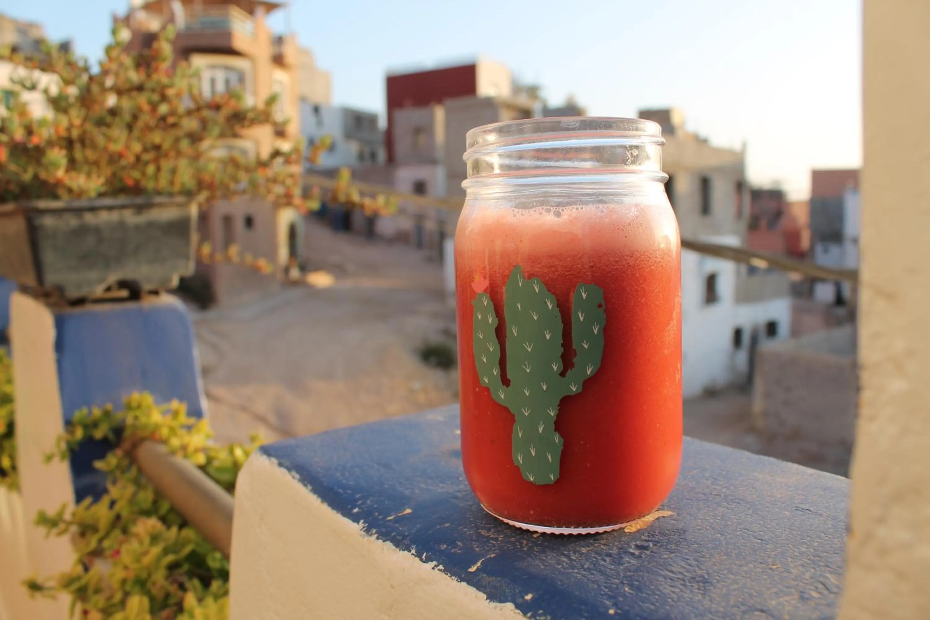 Food and drinks in Maison Darna Guesthouse