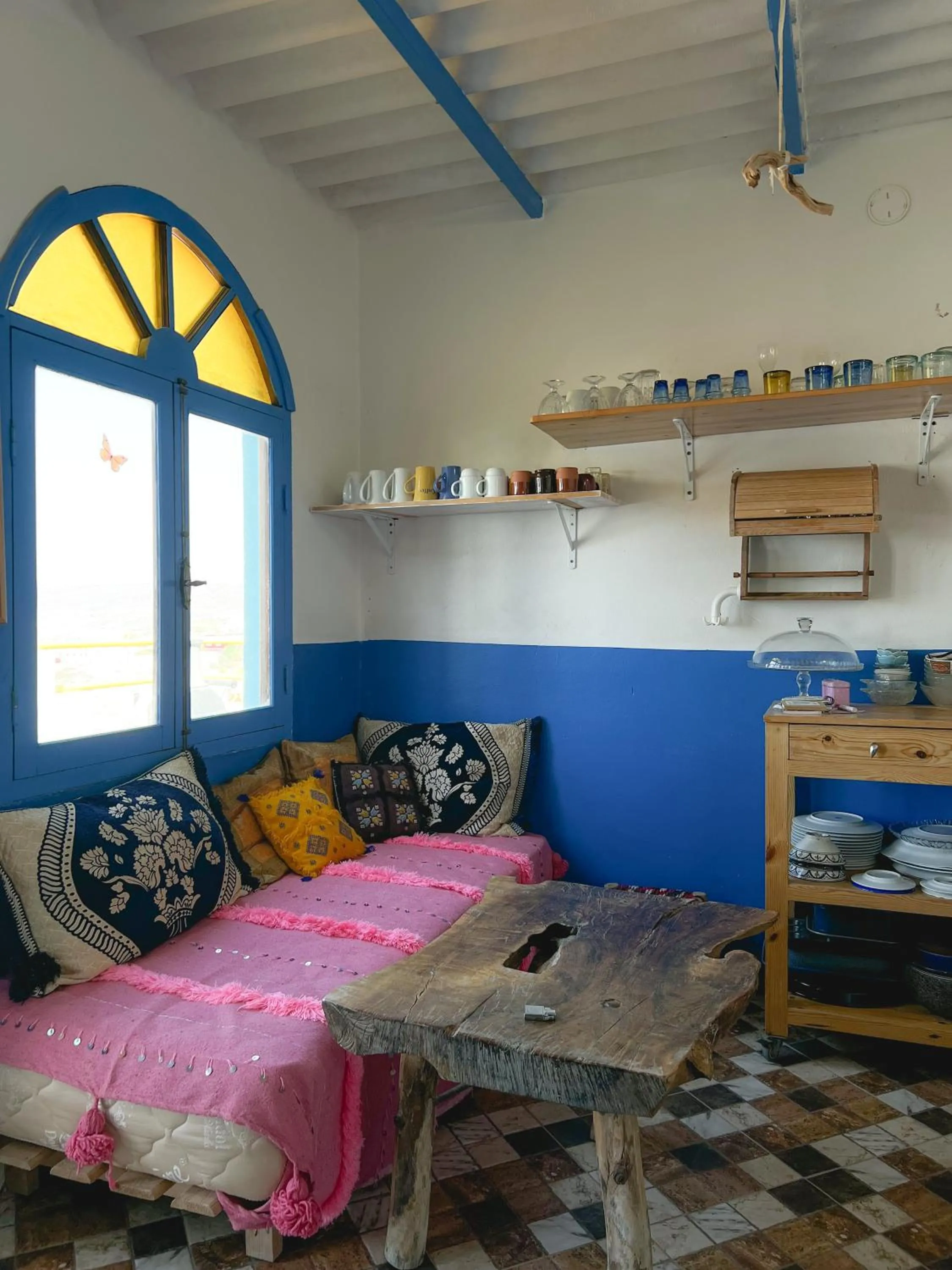 Communal kitchen in Maison Darna Guesthouse