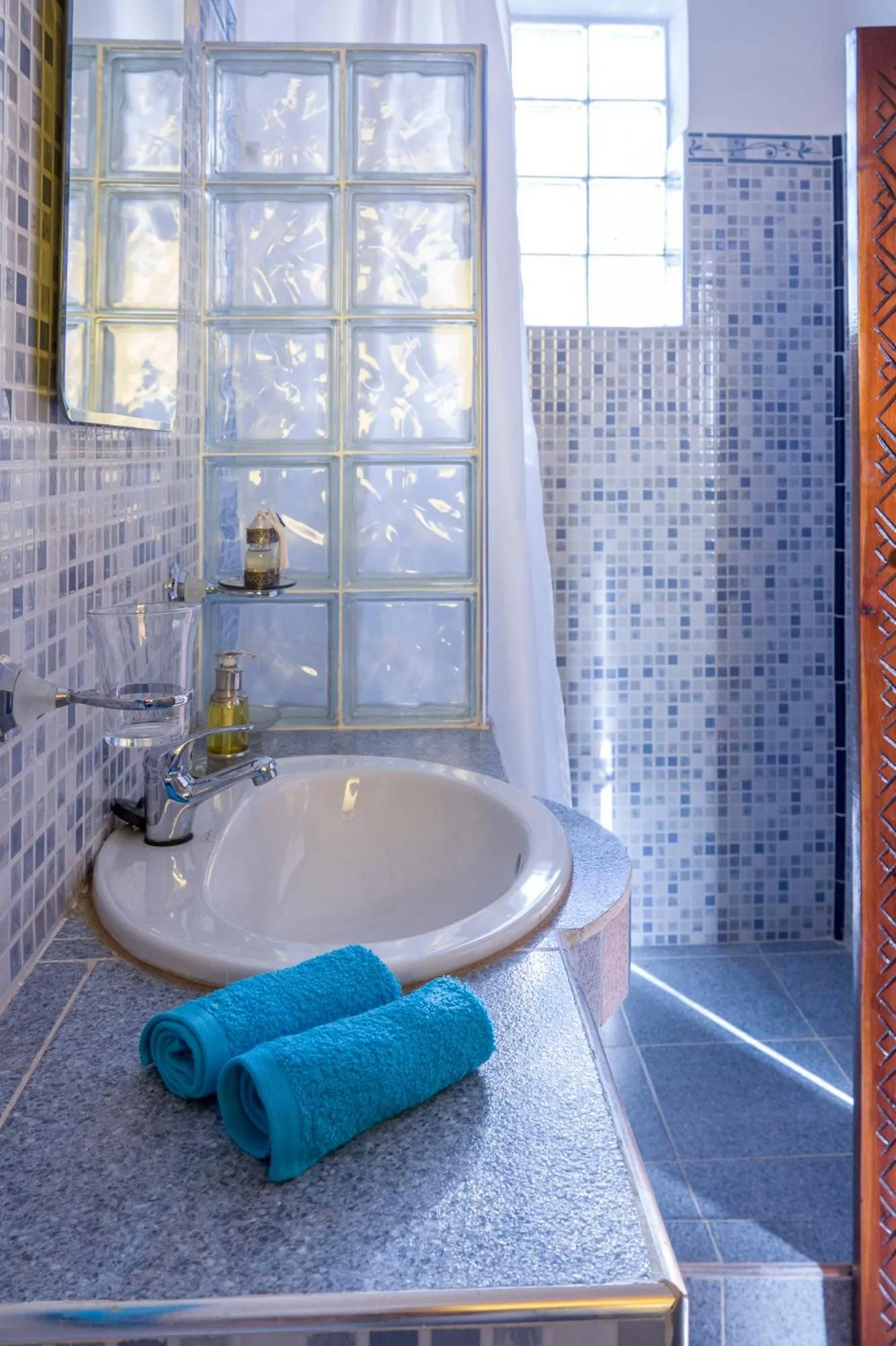 Bathroom in Maison Darna Guesthouse