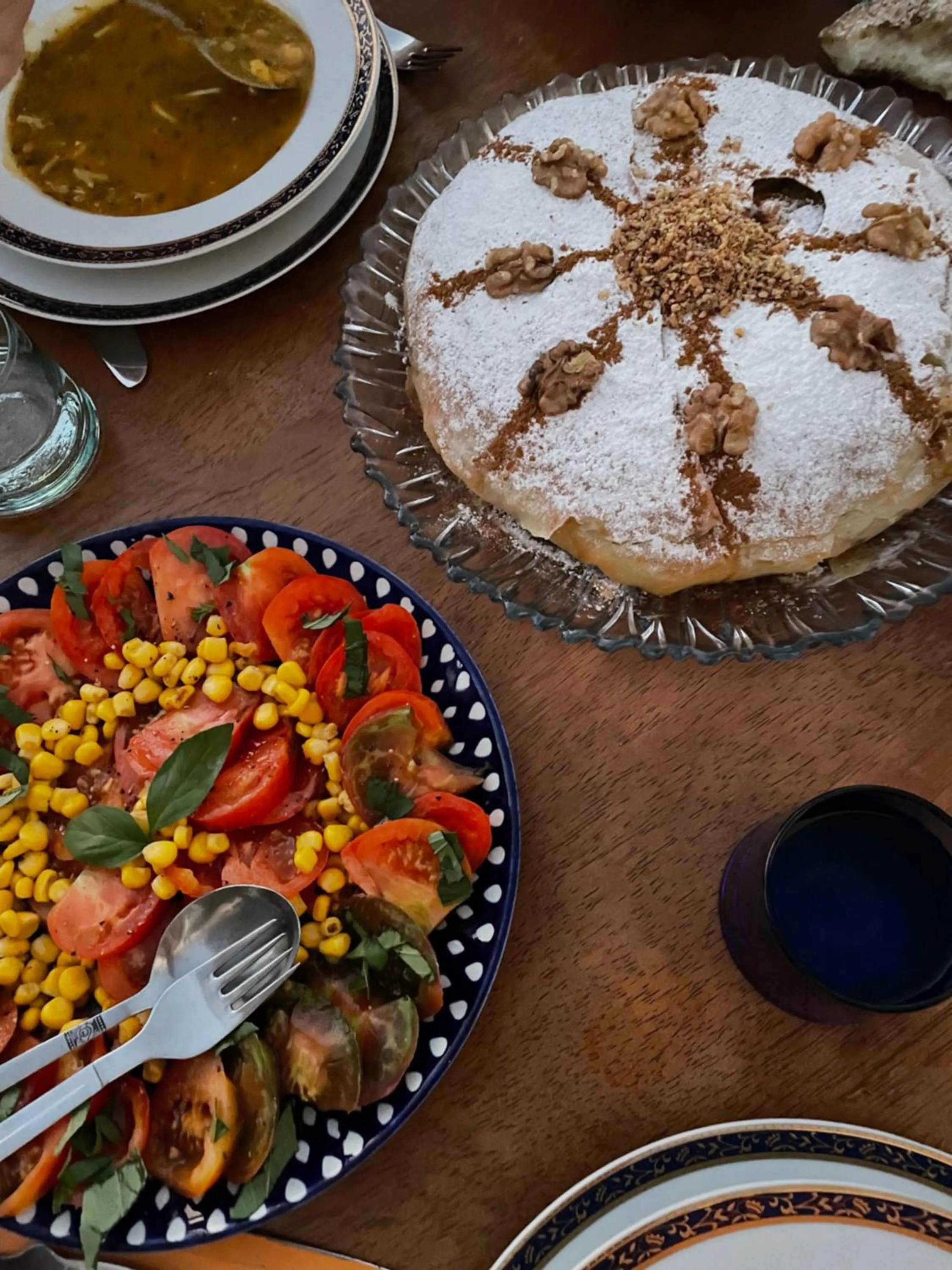 Food and drinks in Maison Darna Guesthouse