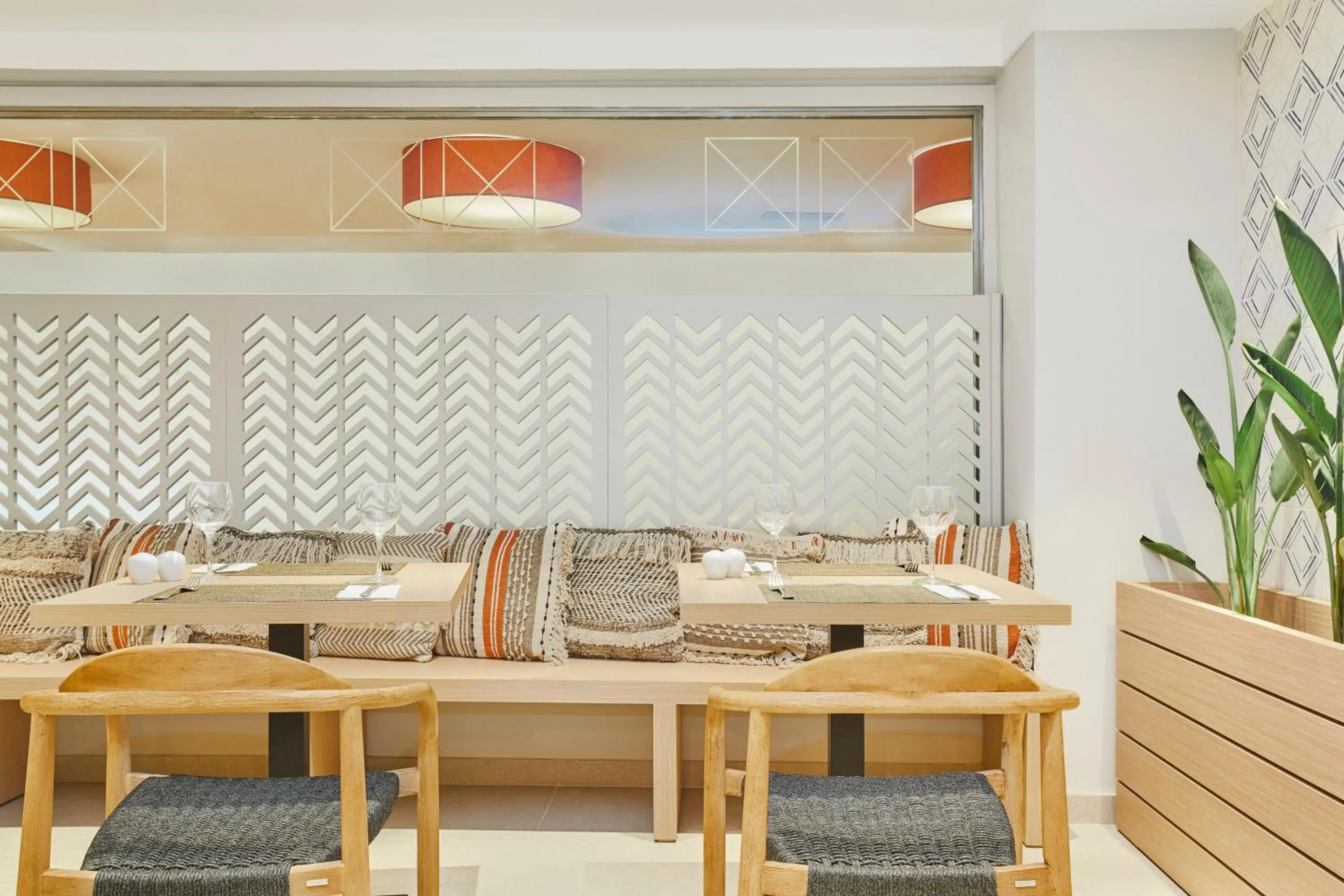 Lounge or bar in Universal Aparthotel Don Camilo