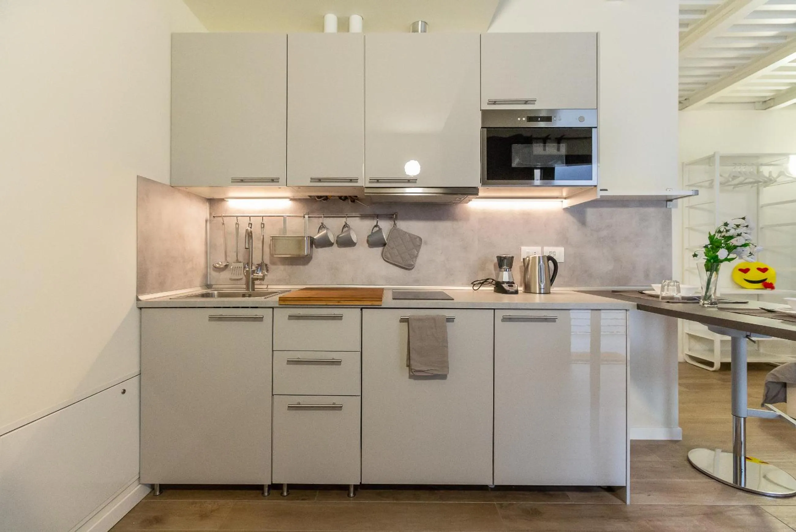 Alessia's Building- Affori FN