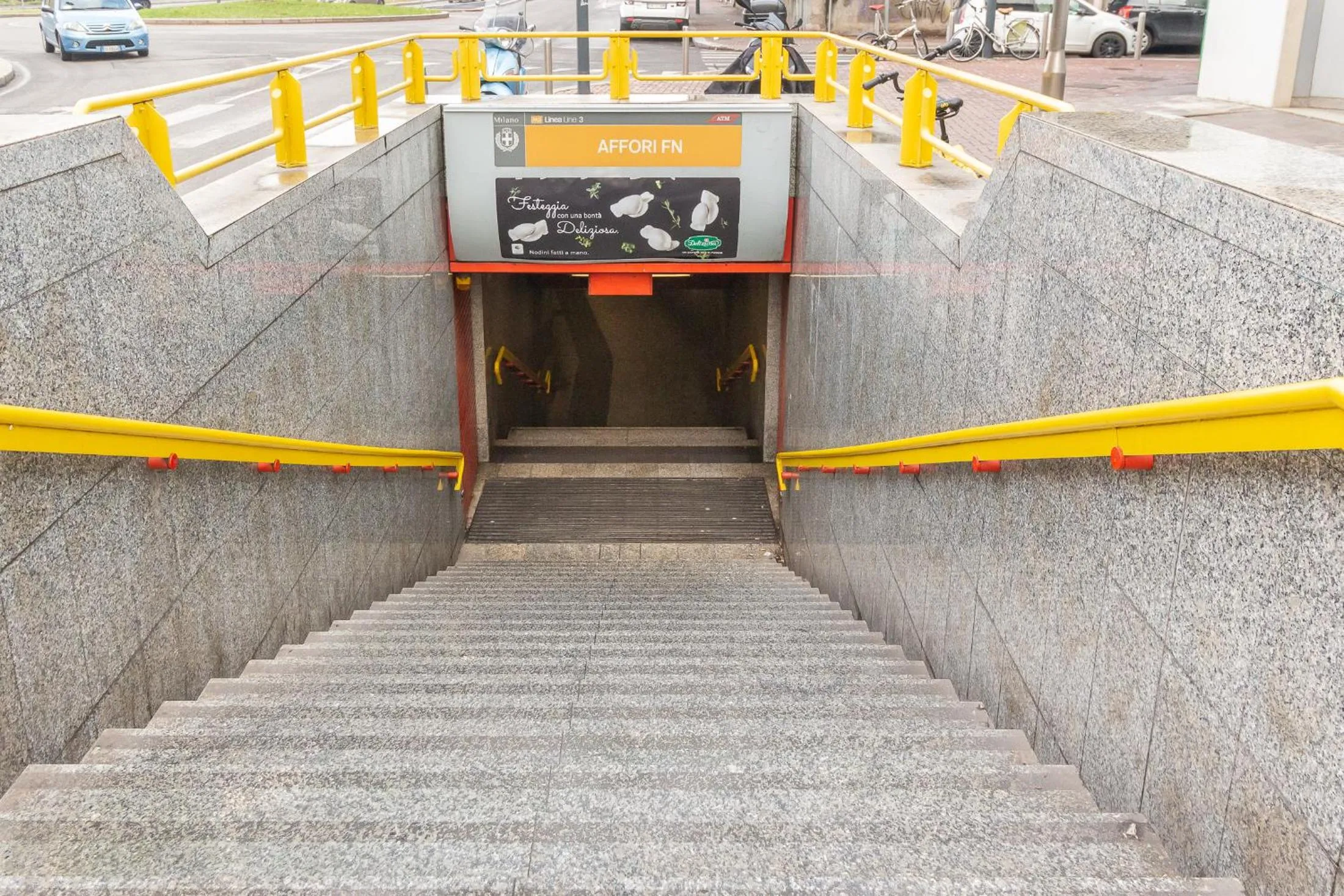 Property building in Alessia's Building- Affori FN