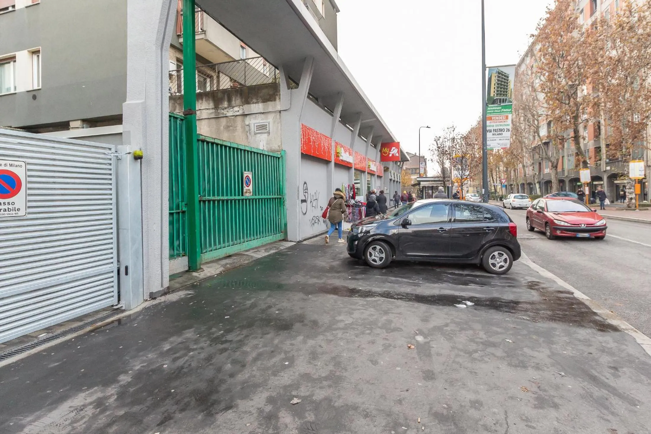 Property building in Alessia's Building- Affori FN