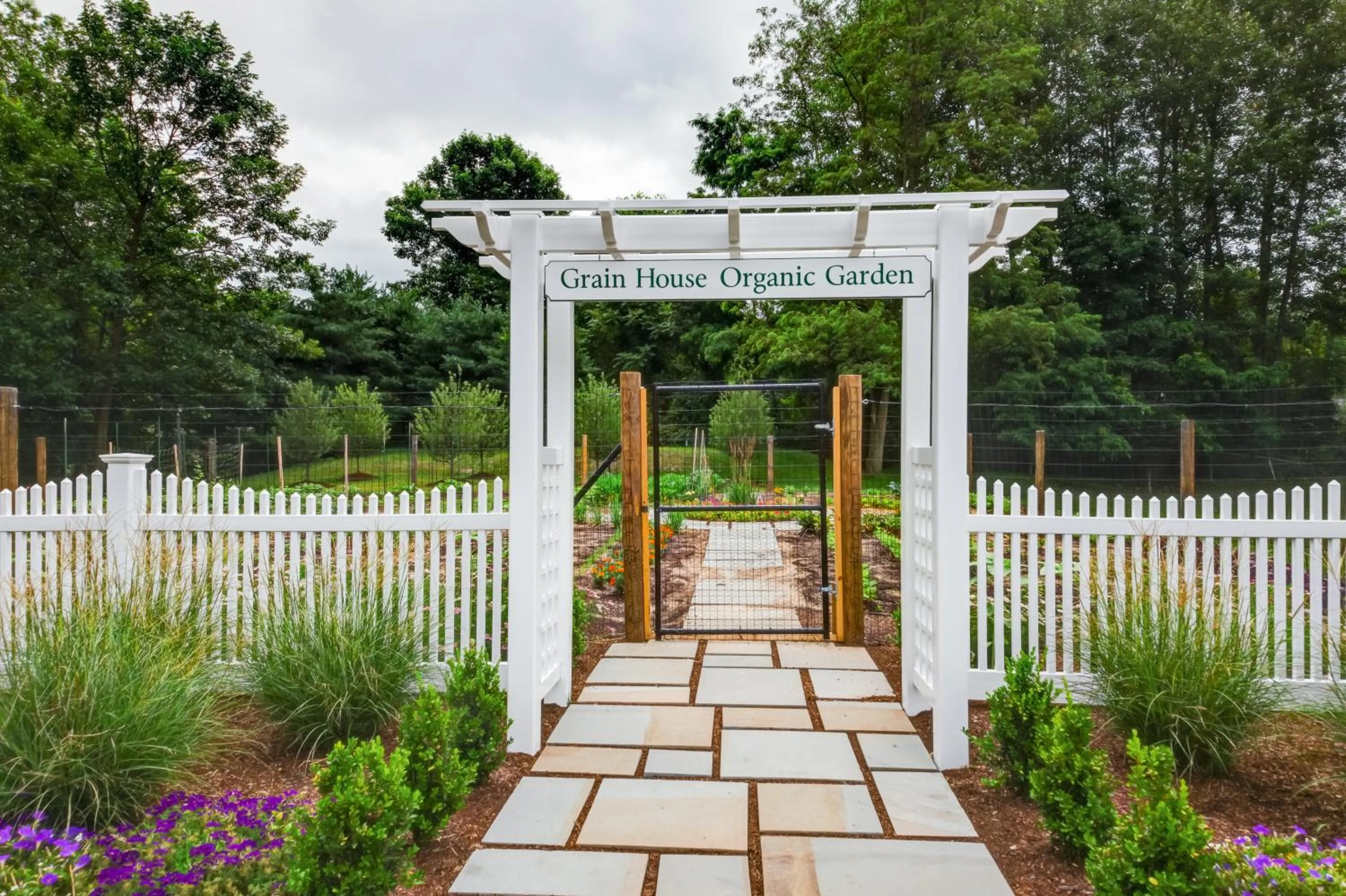 Garden in The Olde Mill Inn Basking Ridge