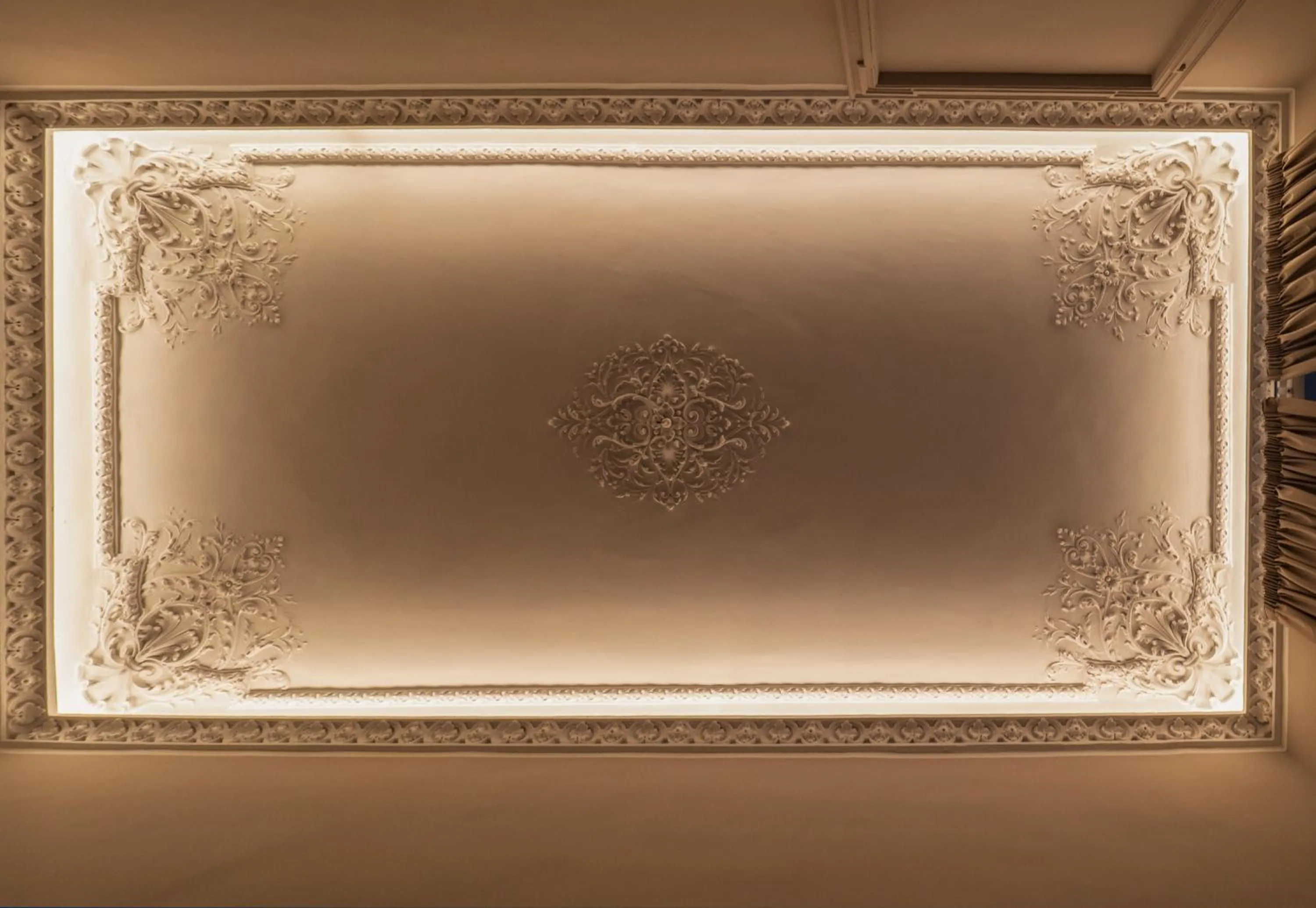 Decorative detail in Savoia Suites Torino
